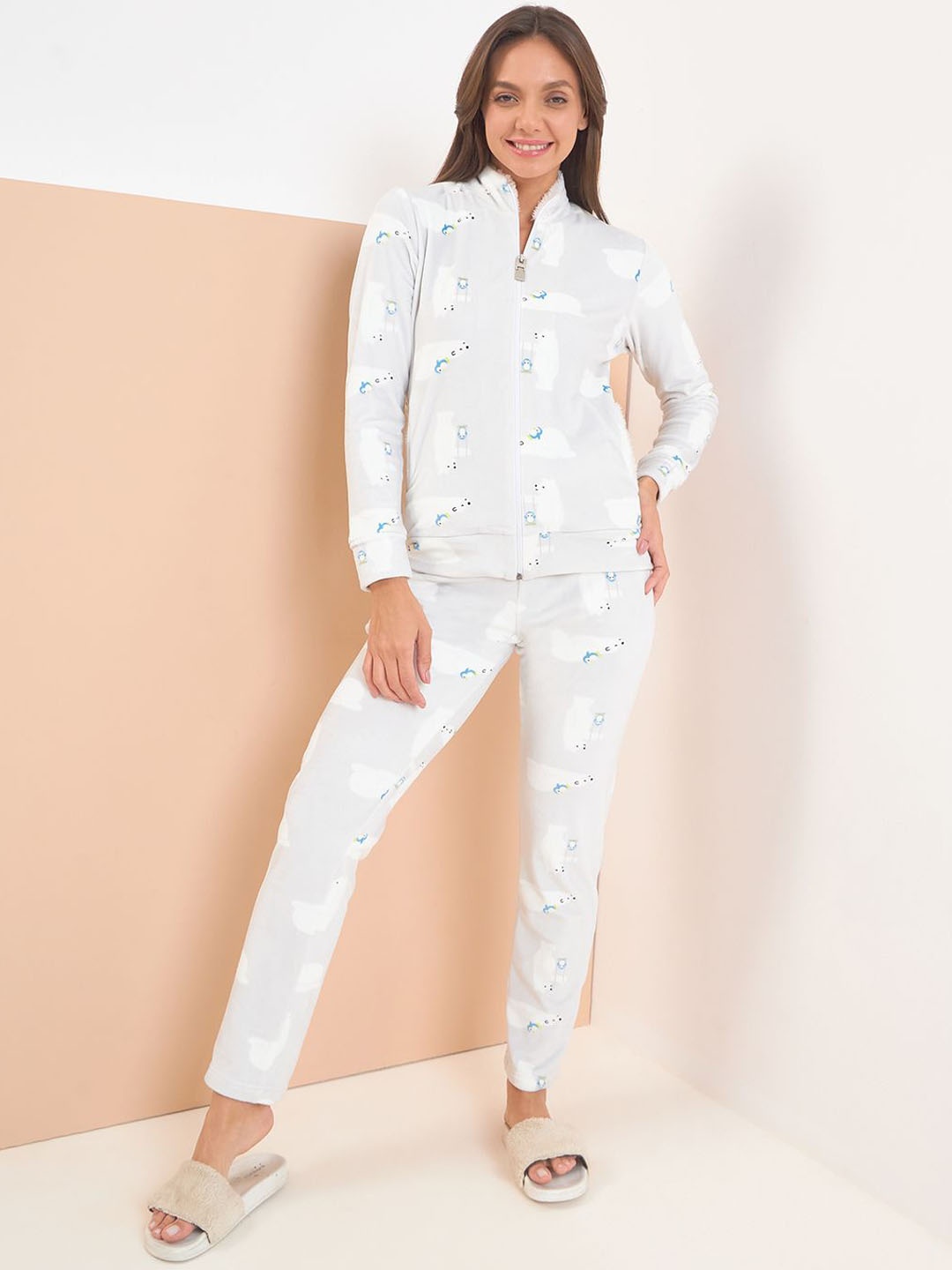 

Sweet Dreams Women Graphic Printed Track Suit, Grey