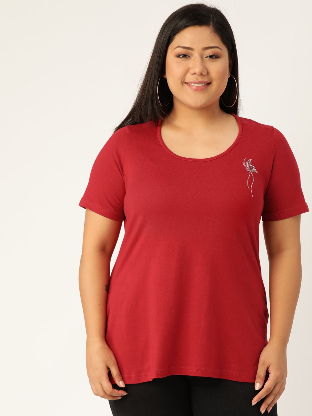 

theRebelinme Women T-shirt, Maroon