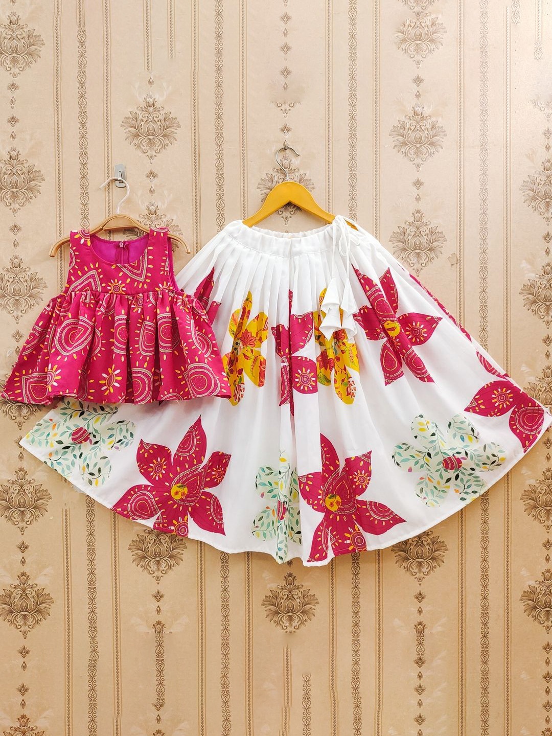 

JOVK DESIGN Girls Printed Tie and Dye Ready to Wear Lehenga &, Pink
