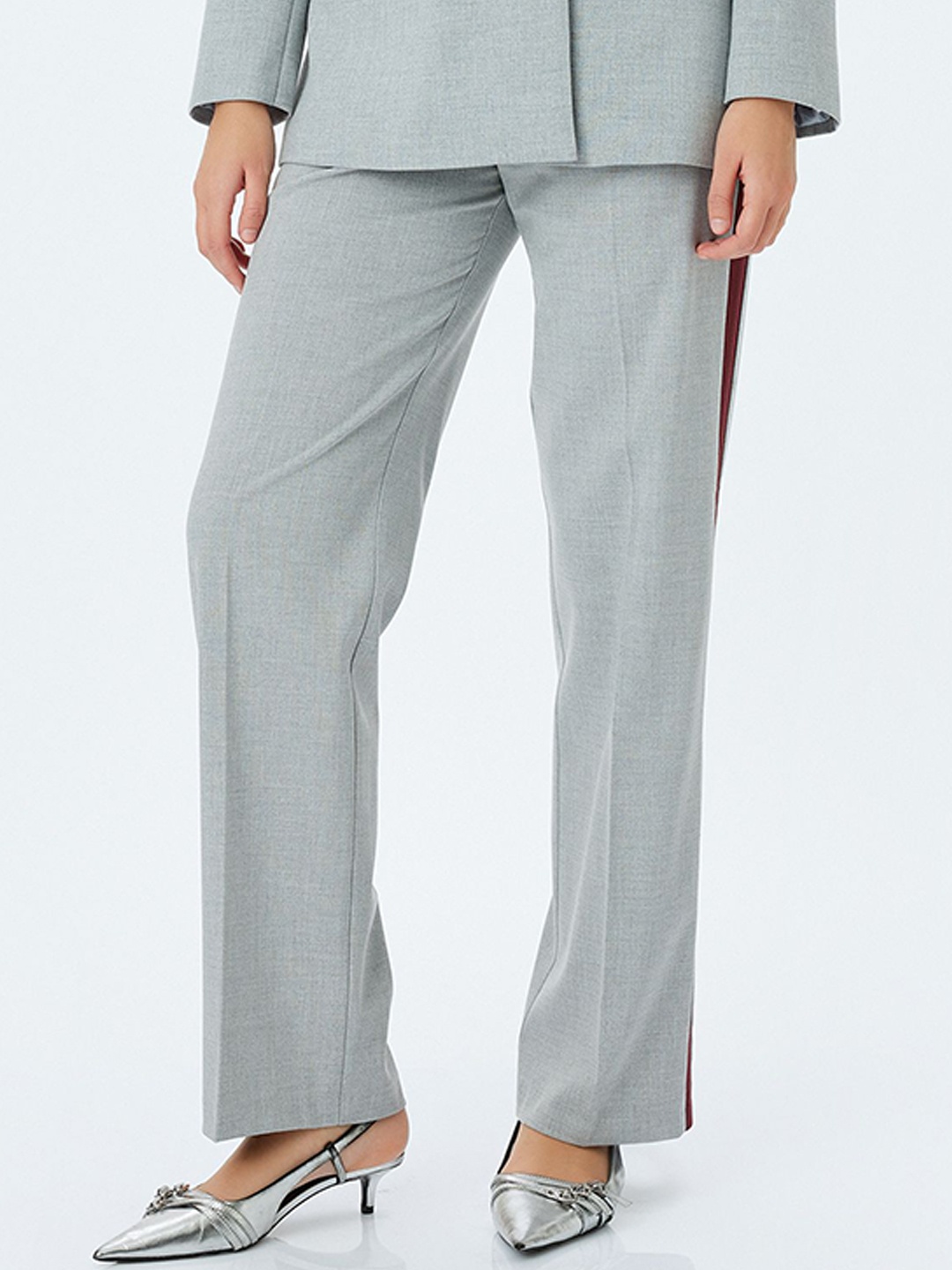 

Koton Women Mid-Rise Regular Trousers, Grey
