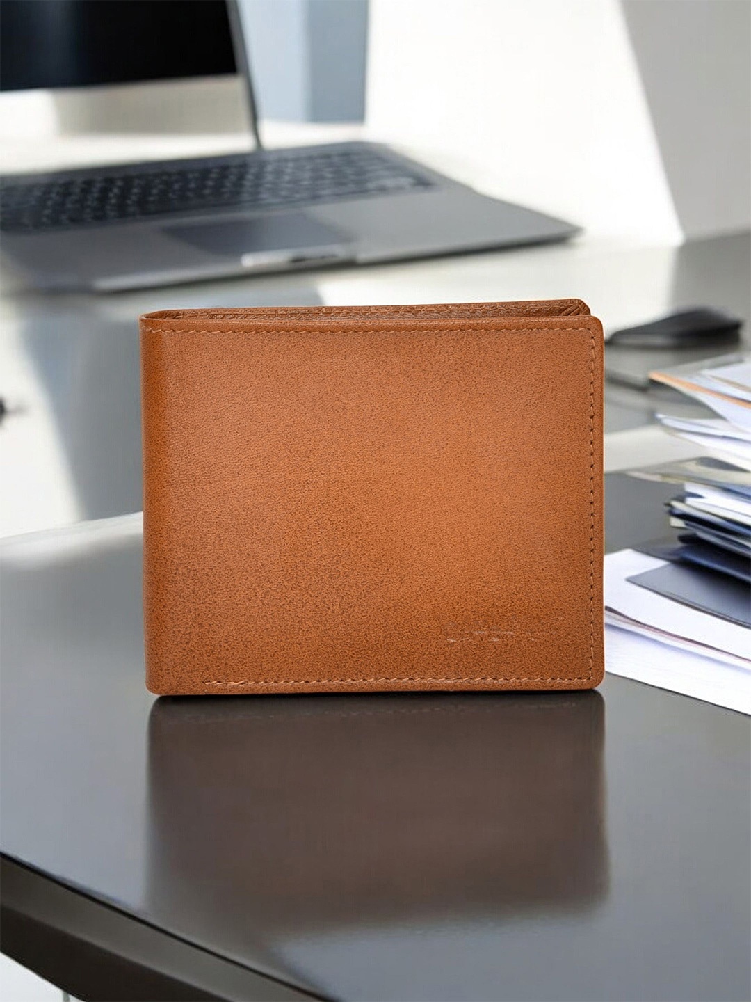 

OLIVE MIST Men Leather Two Fold Wallet, Tan