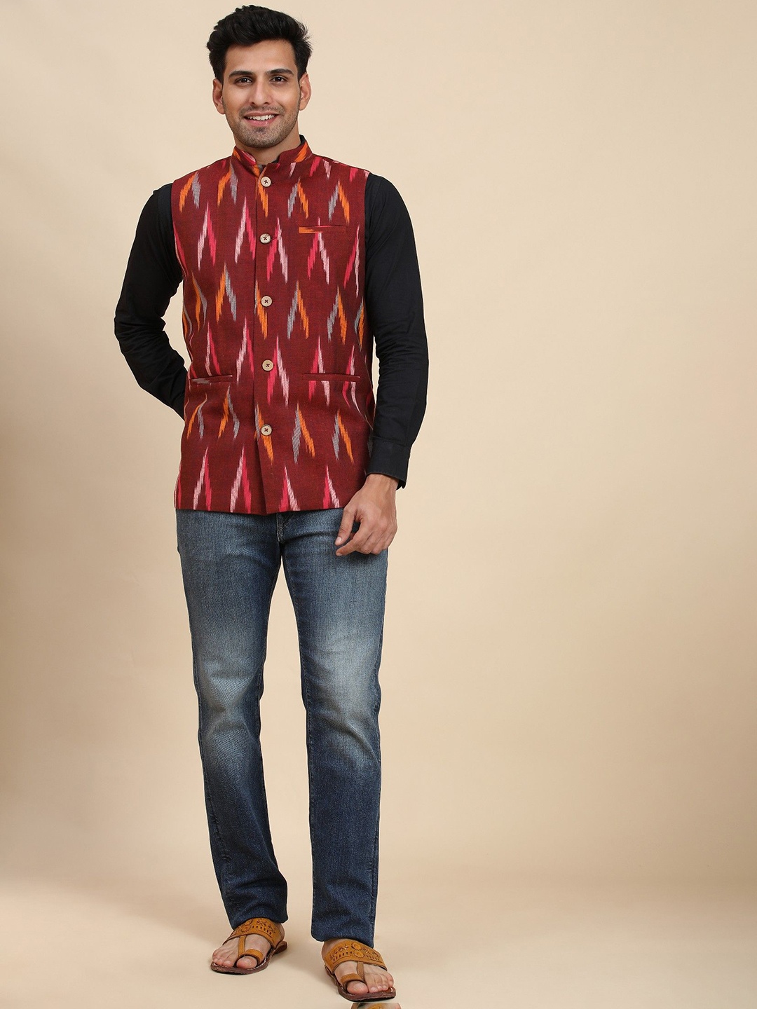 

SKAVIJ Printed Woven Nehru Jacket, Maroon