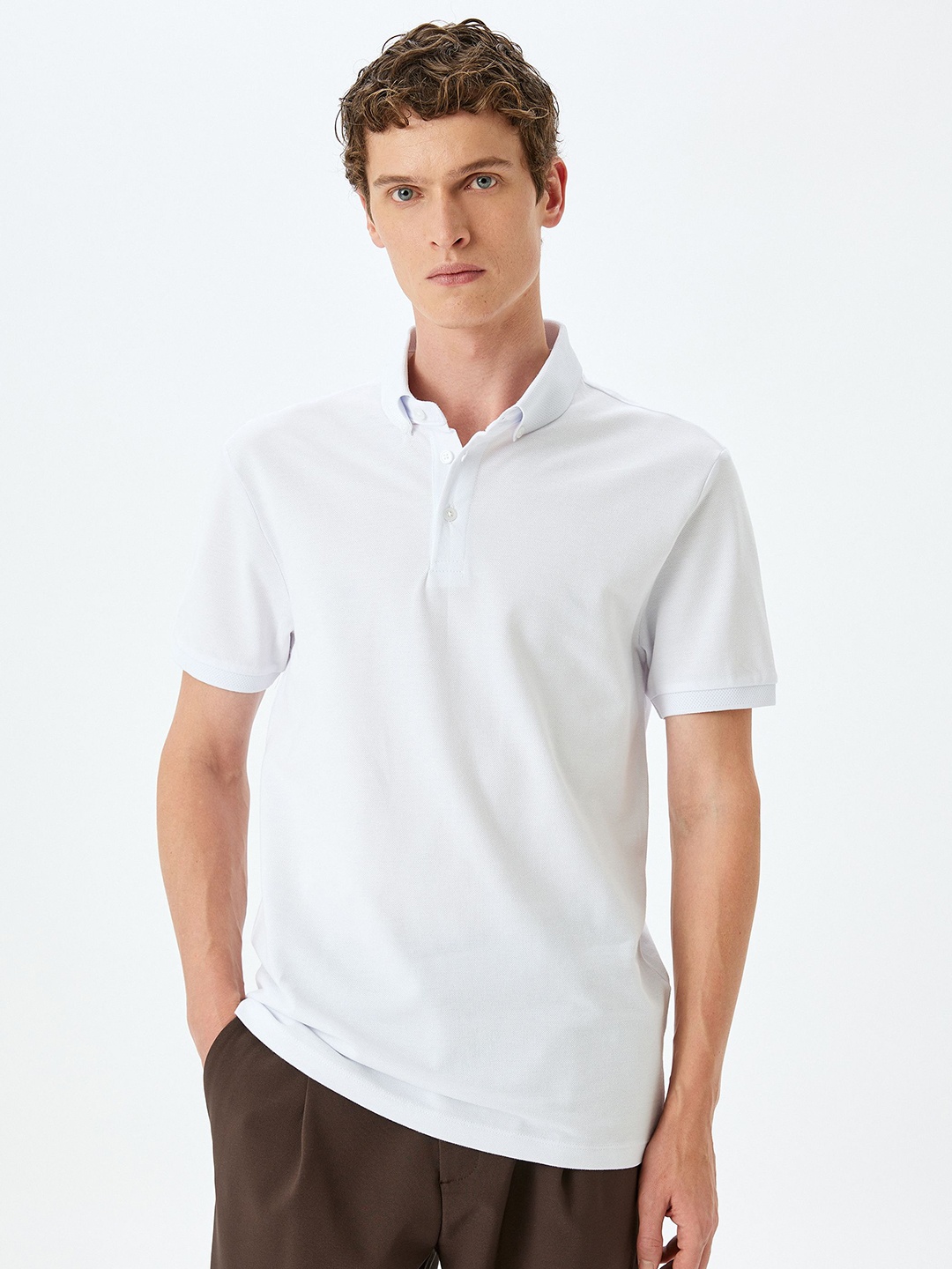 

Koton Men Solid Polo Collar Cotton Slim Fit T-shirt, White