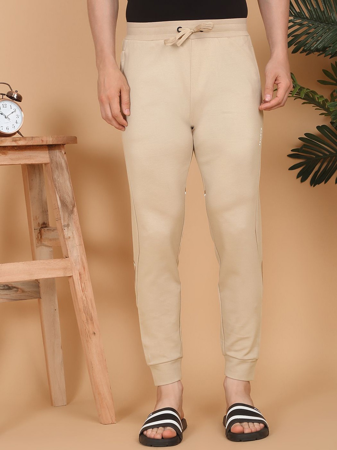 

Sweet Dreams Men Mid-Rise Joggers, Beige