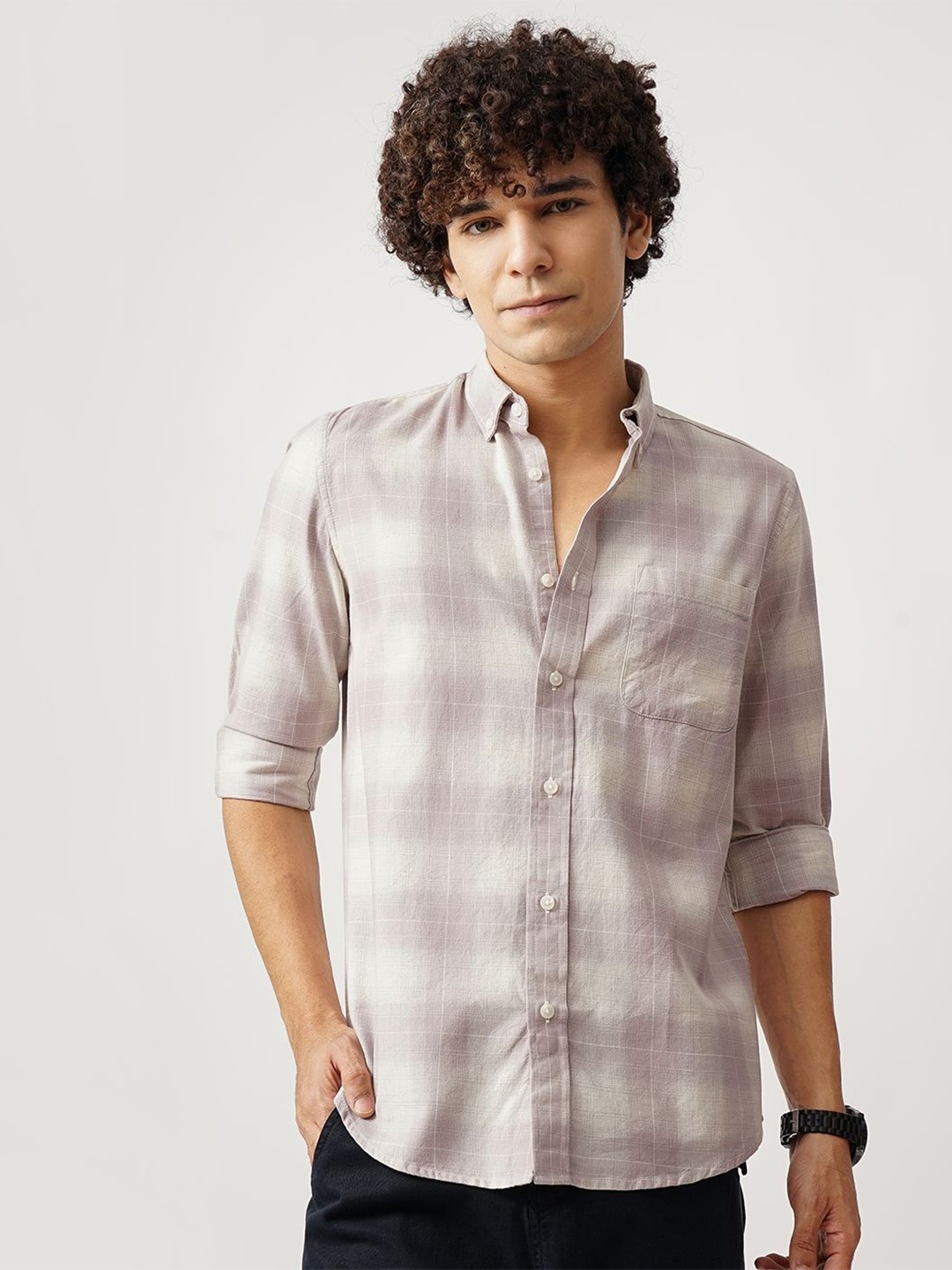 

British Club Men Comfort Button-Down Collar Checked Cotton Casual Shirt, Off white