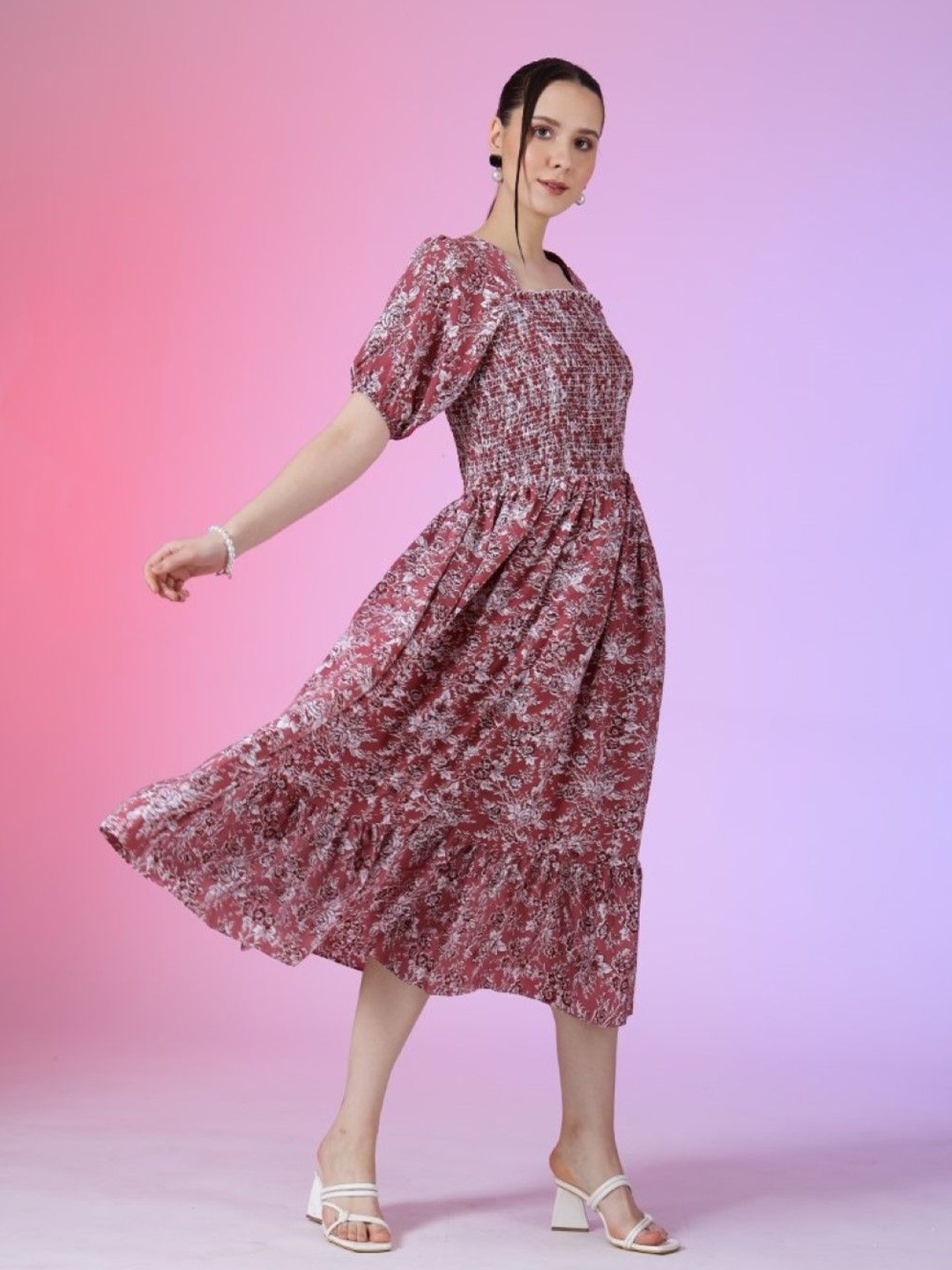 

Krunal Raiyani Women Floral Printed Fit & Flare Dress, Pink