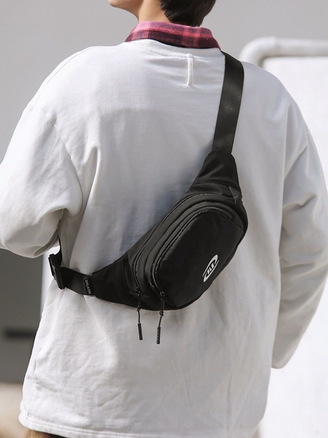 

StyleCast Checked Fanny Pack, Na
