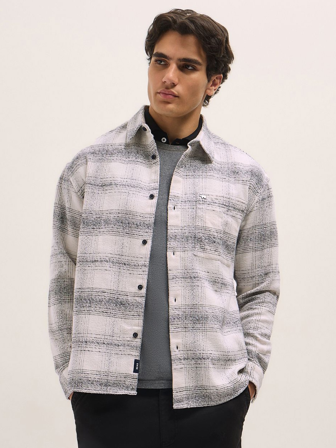 

THE BEAR HOUSE Men Opaque Checked Casual Shirt, White