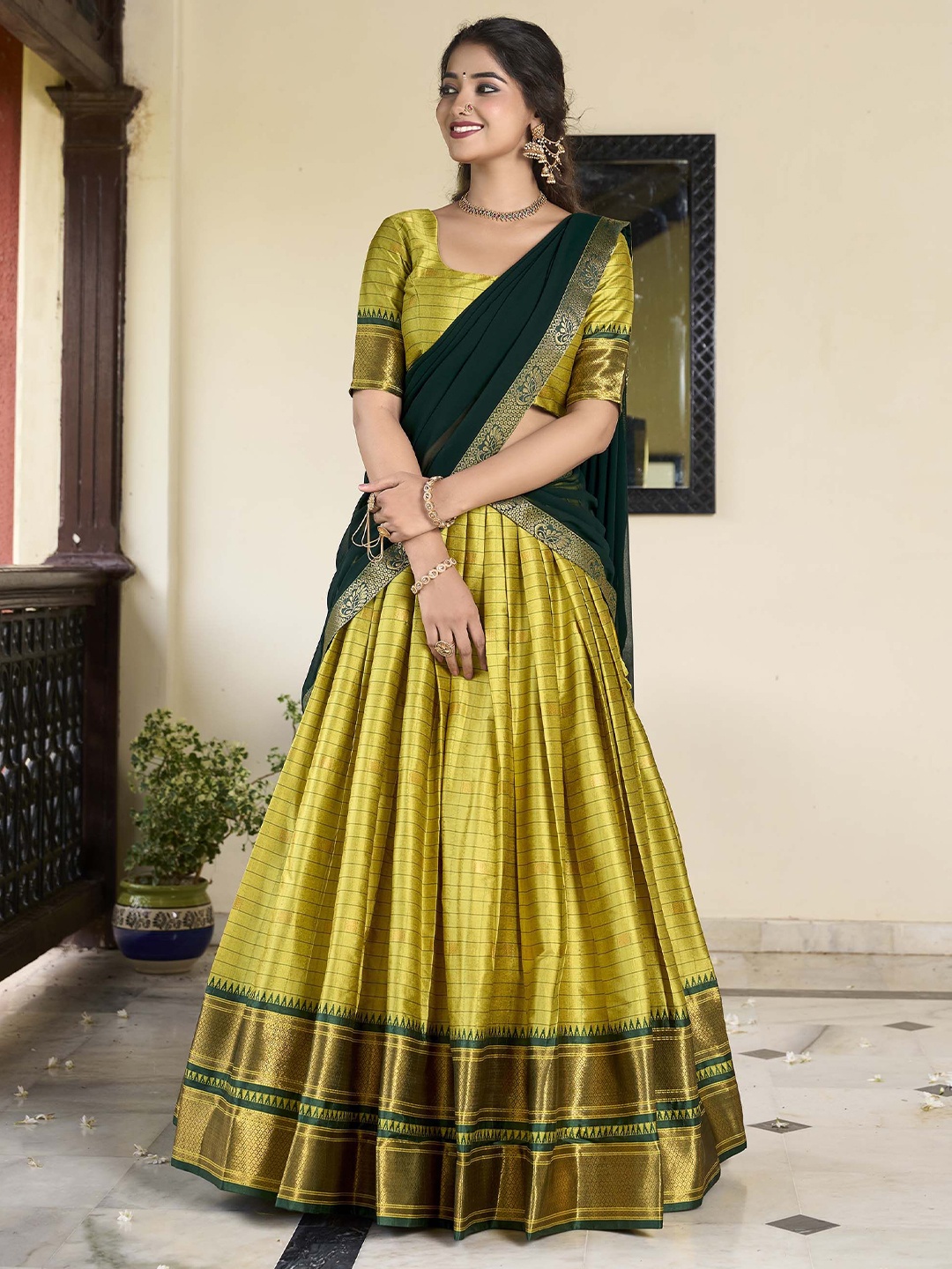

LOOKNBOOK ART Ready to Wear Lehenga & Unstitched Blouse With Dupatta, Green