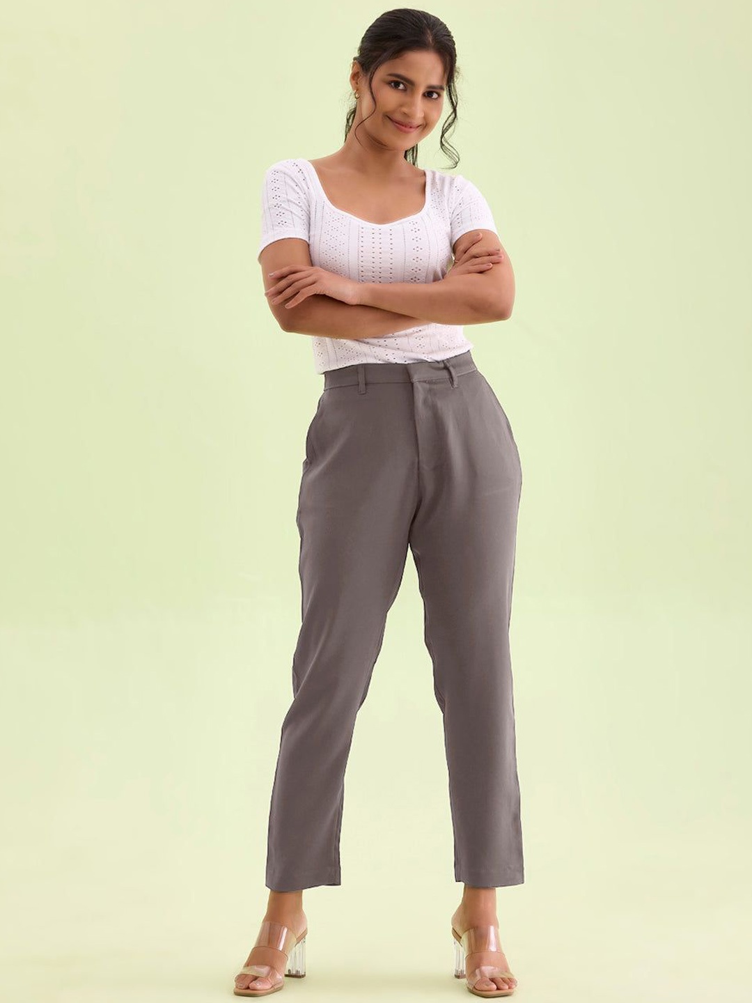 

Go Colors Women Tapered Fit Formal Trousers, Grey