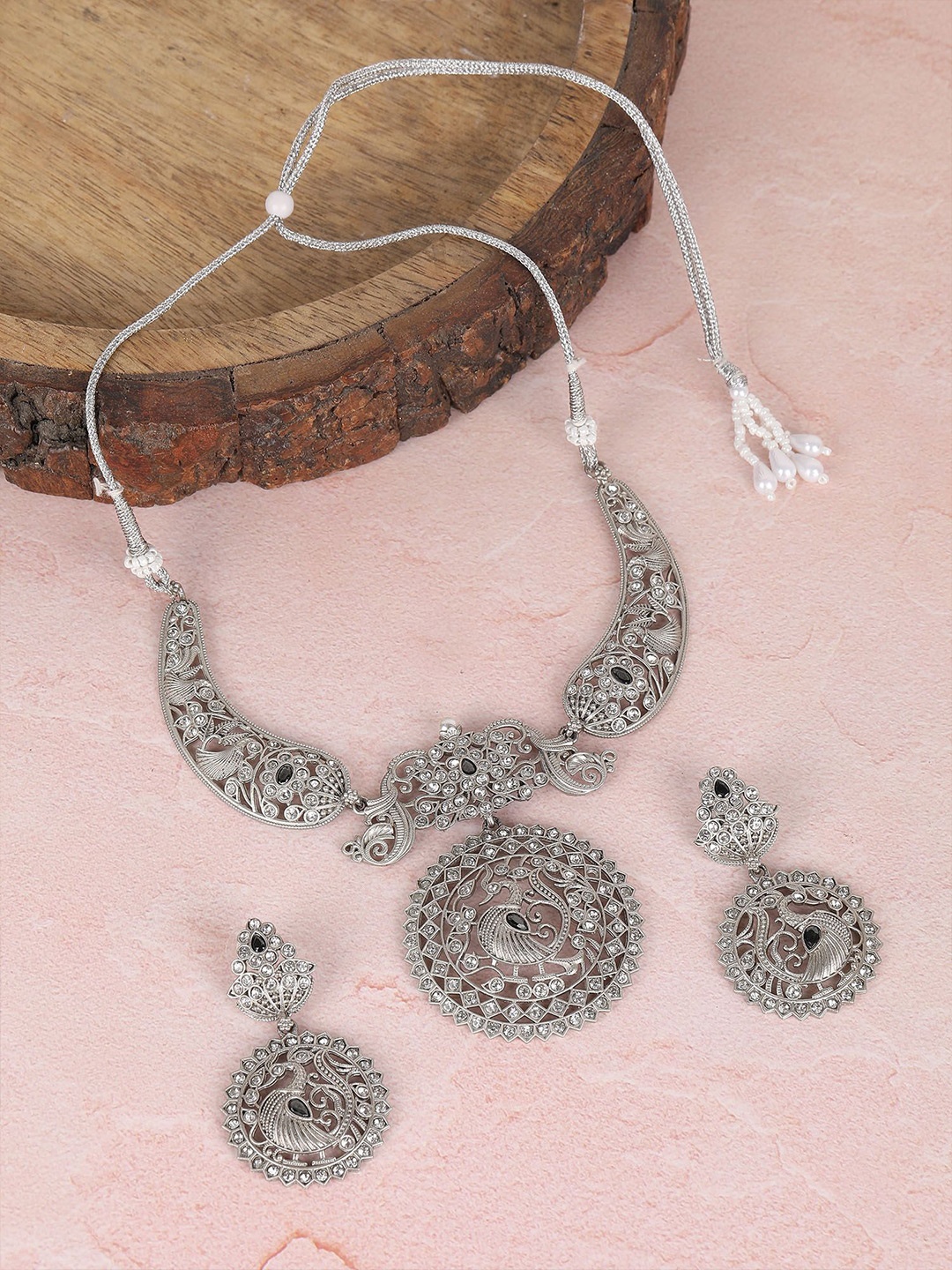 

Sangria Silver Plated Stone Studded Jewellery Set