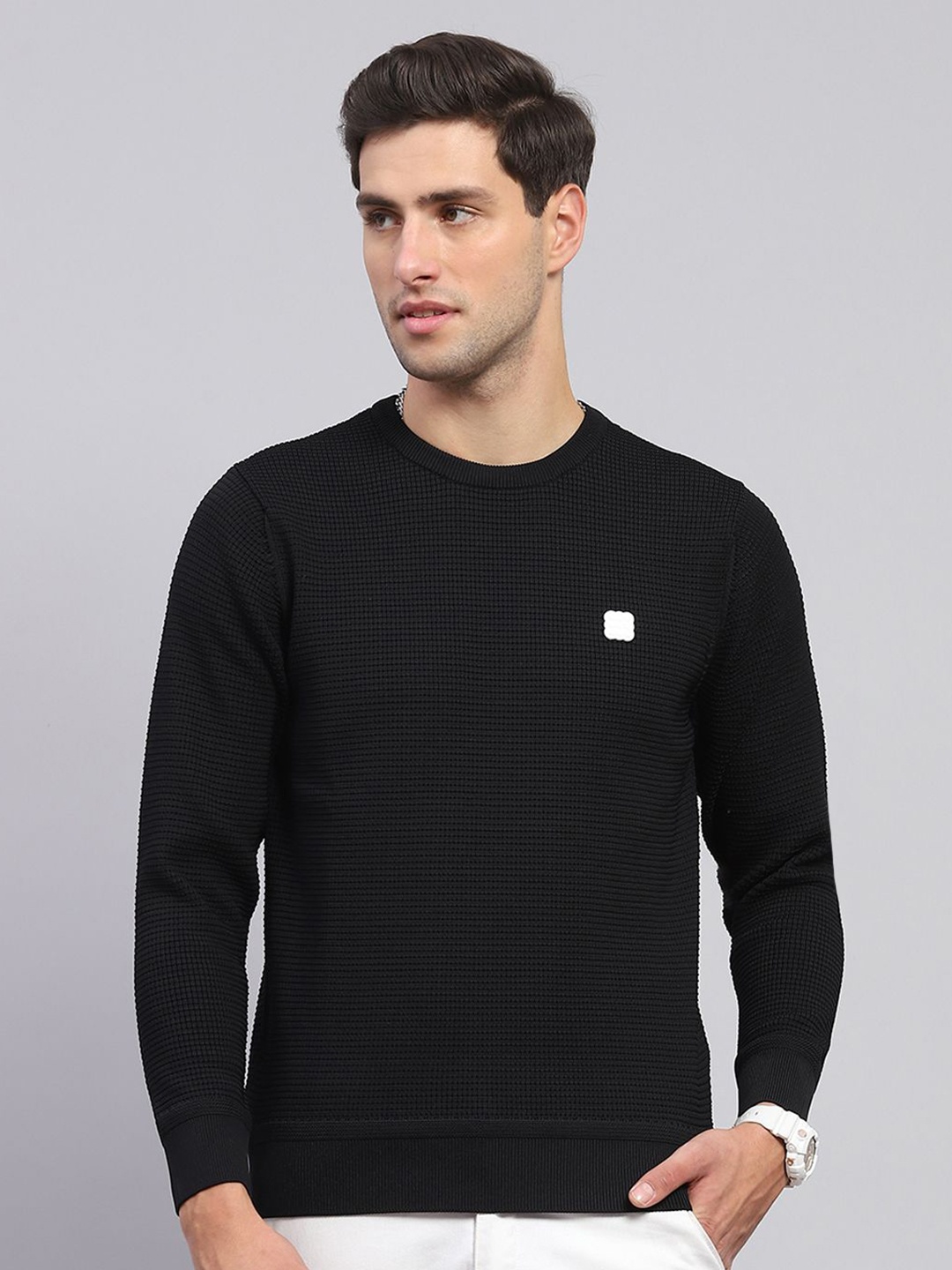 

rock.it Men Solid Round Neck Pullover, Black