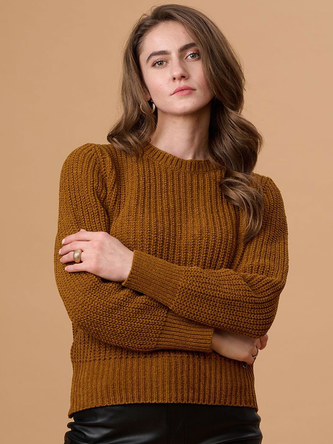 

Gipsy Women Round Neck Pullover Sweater, Brown