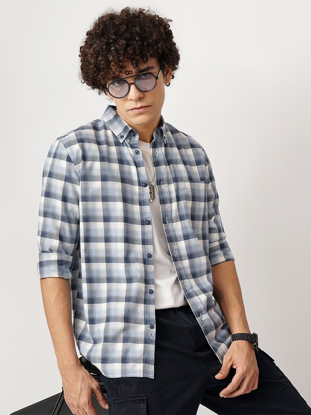 

British Club Men Comfort Button-Down Collar Checked Cotton Casual Shirt, White
