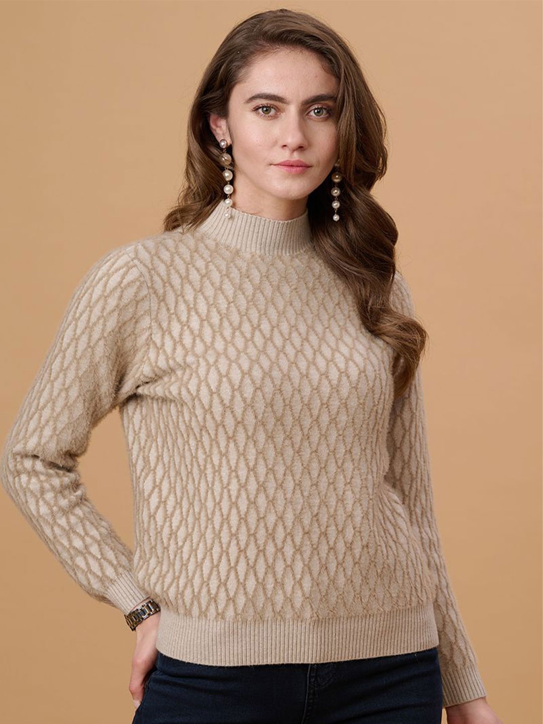 

Gipsy Women Turtle Neck Pullover Sweater, Beige
