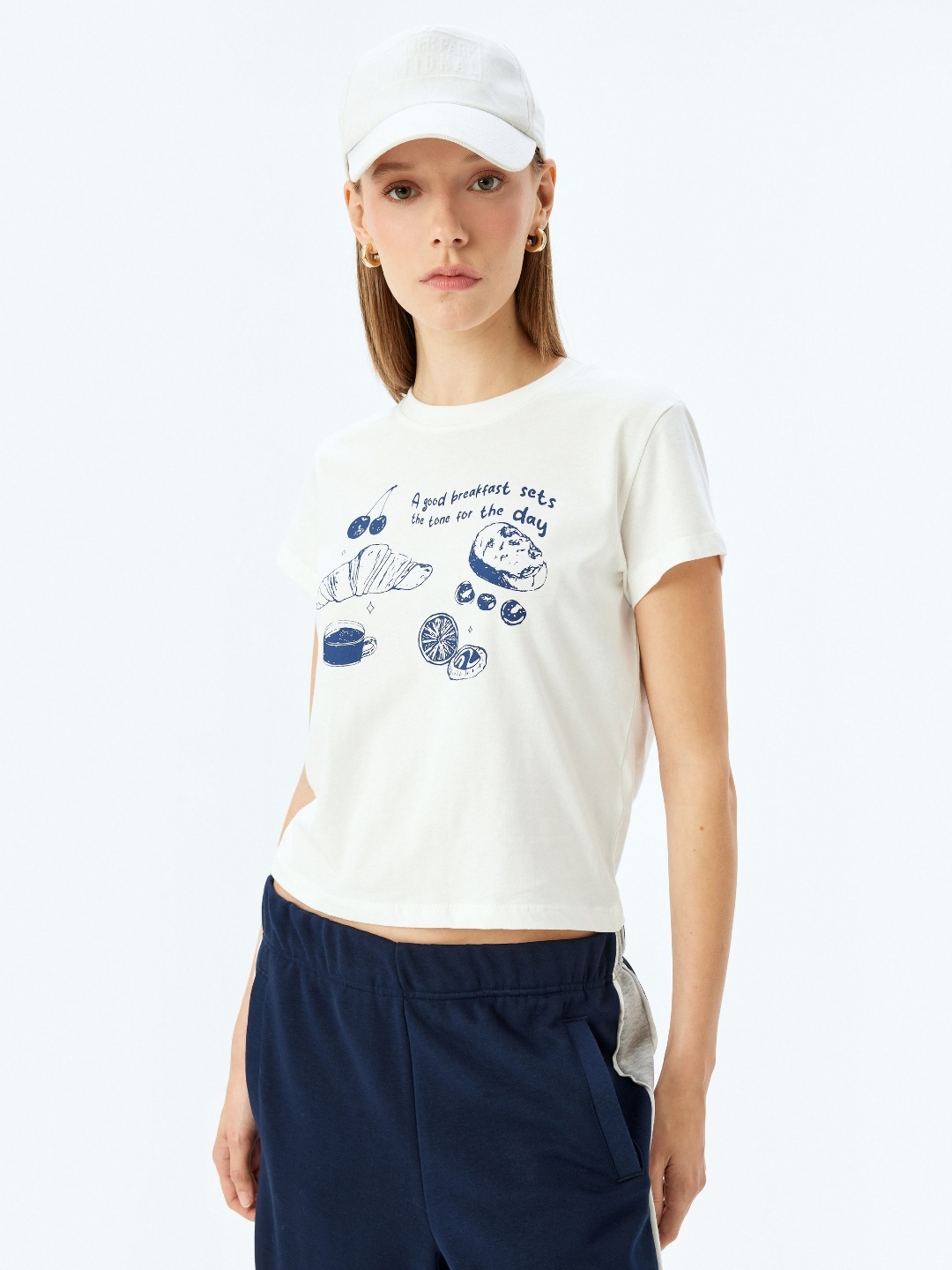 

Koton Women Graphic Printed Round Neck Cotton Slim Fit T-shirt, White