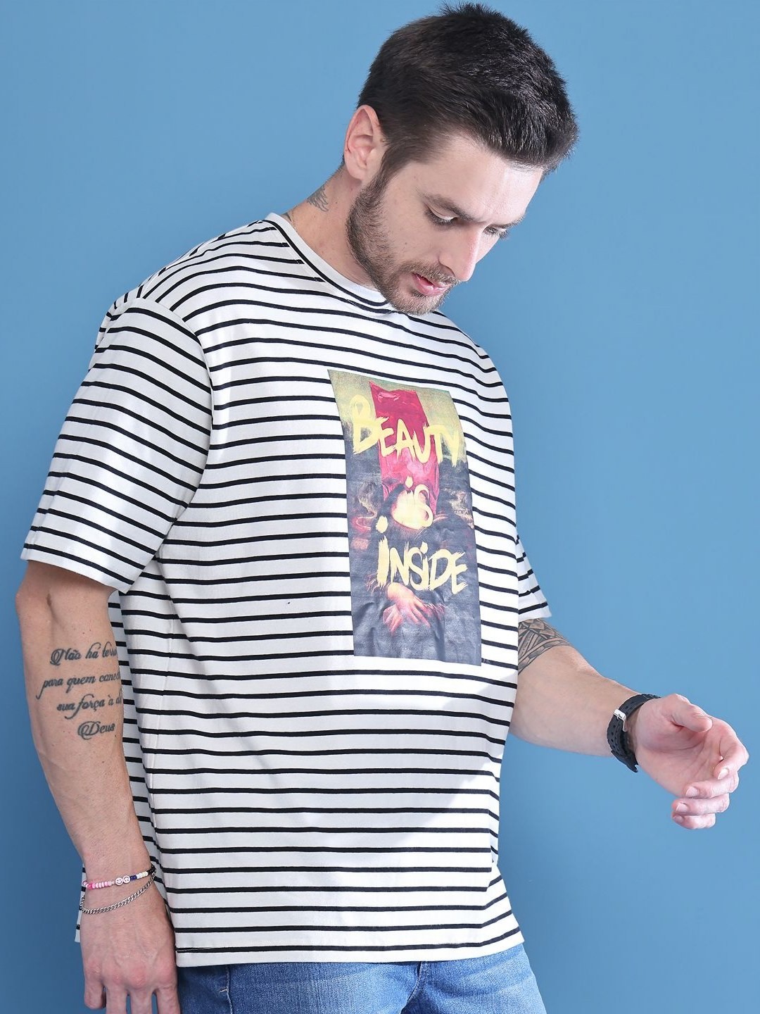 

DOOR74 Men Striped Drop-Shoulder Sleeves T-shirt, Multi