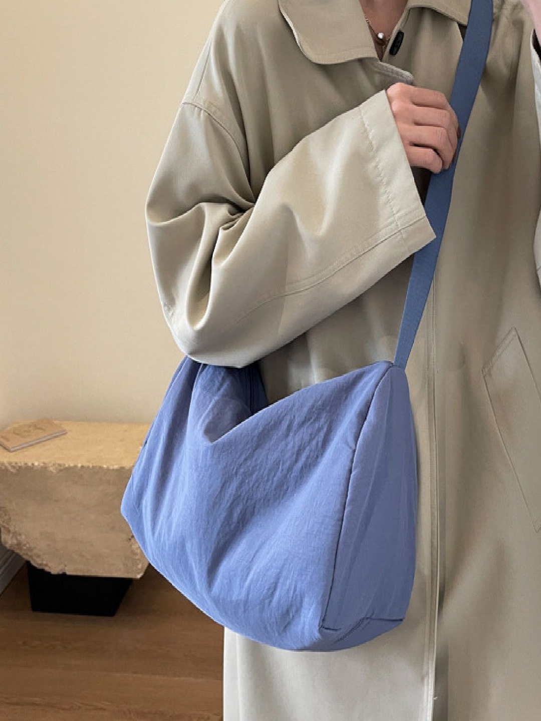 

StyleCast Blue Solid Stylish Crossbody Bag