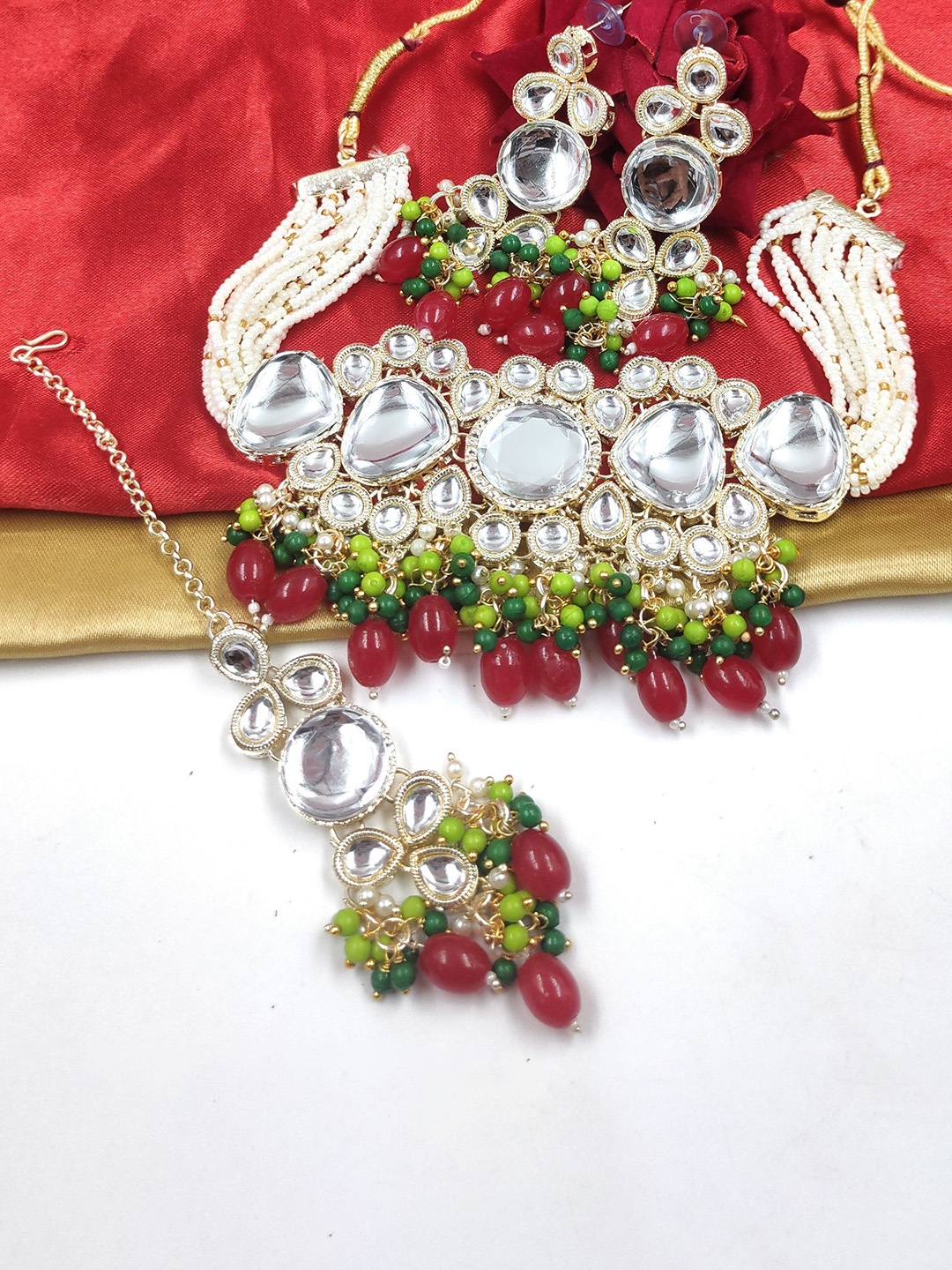 

Knigght Angel Jewels Gold-Plated Kundan Studded Jewellery Set, White