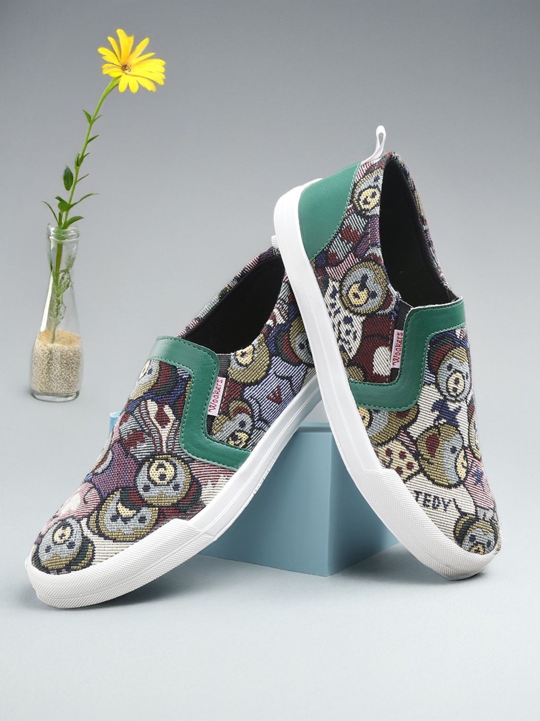 

Woakers Men Avengers Printed Slip-On Sneakers, Beige