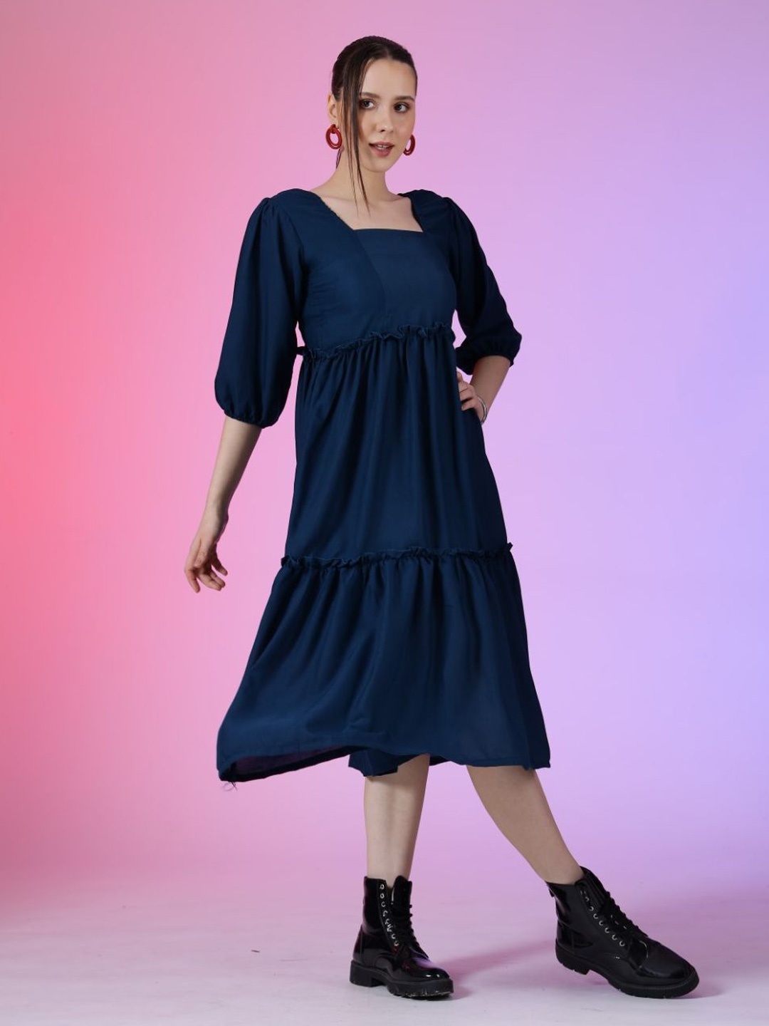 

Krunal Raiyani Crepe Square Neck Puff Sleeves Tiered Fit & Flare Midi Dress, Blue