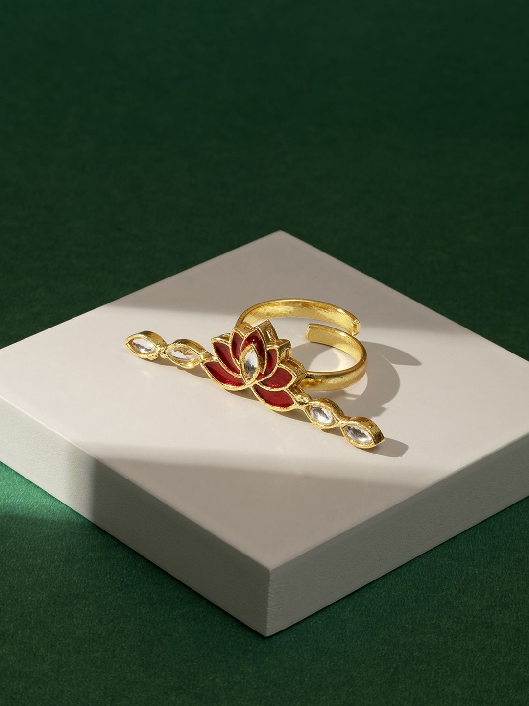 

TEEJH Stone-Studded Adjustable Finger Ring, Gold