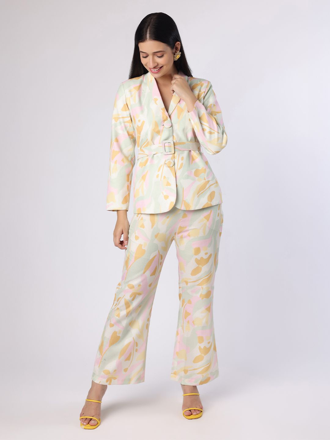 

BLANC9 Printed Coat With Trousers Co-Ords, White