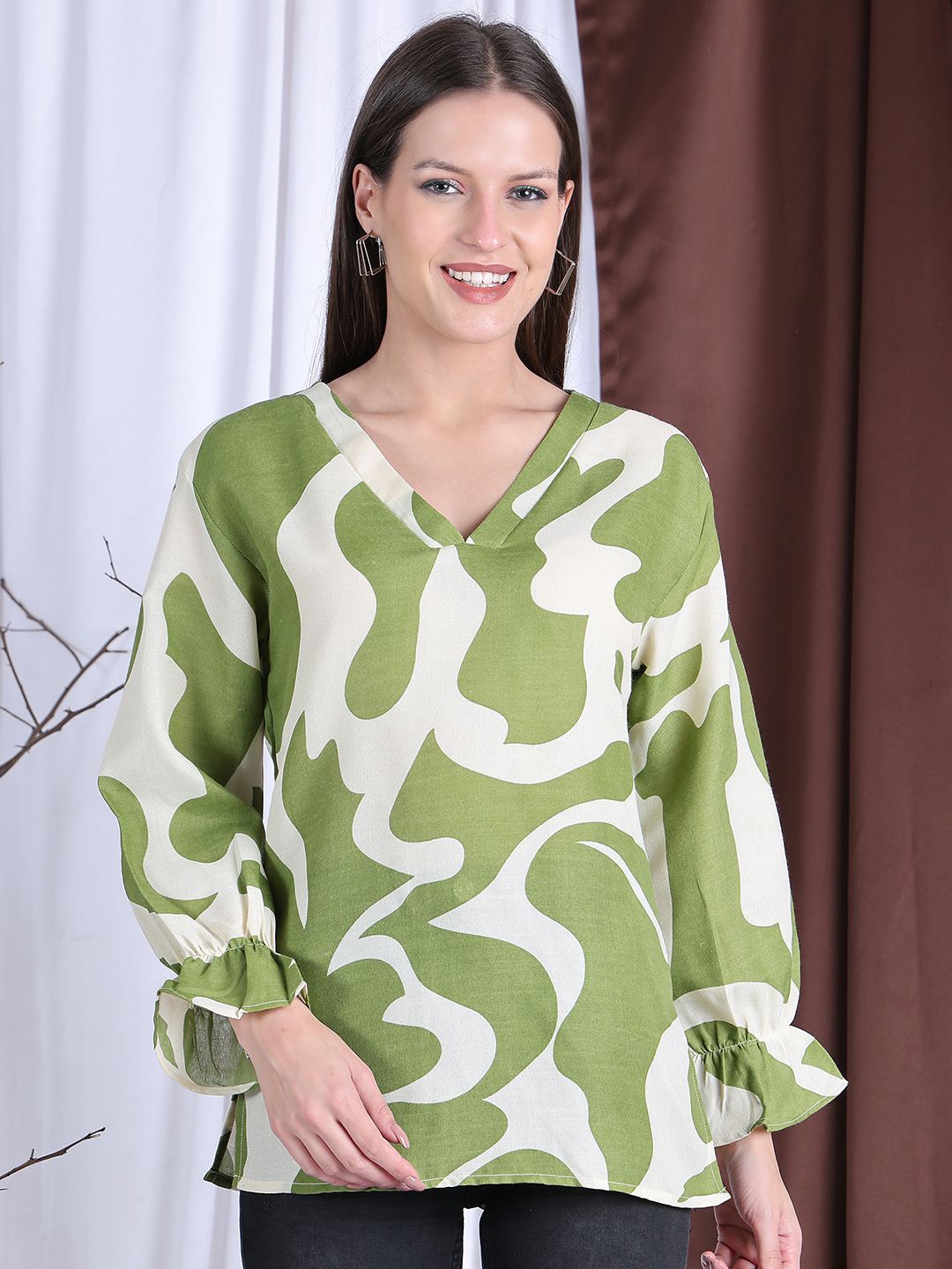 

NEUDIS Abstract Printed Puff Sleeve Cotton A-Line Top, Green