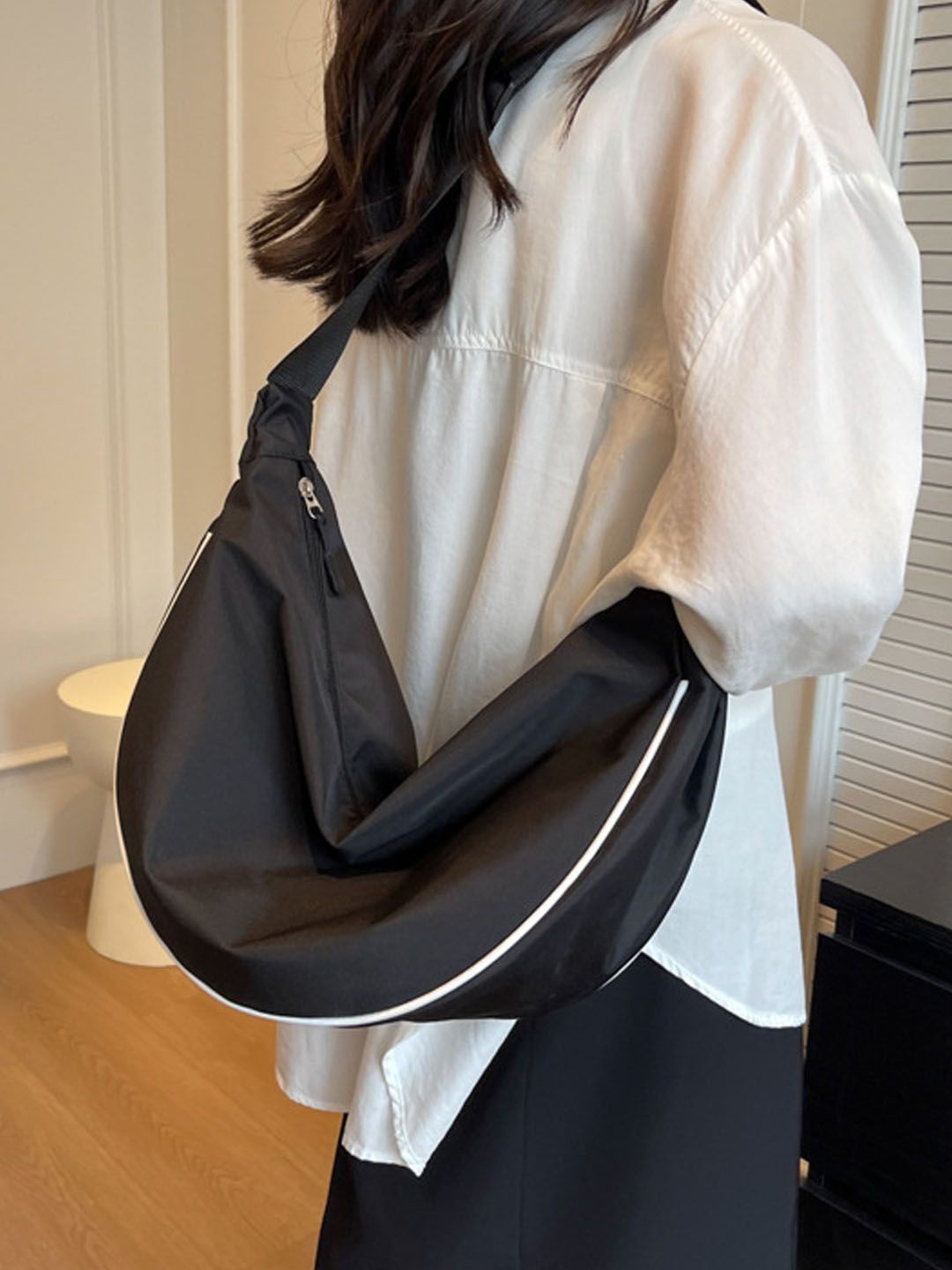 

StyleCast Black Casual Stylish Side Bag