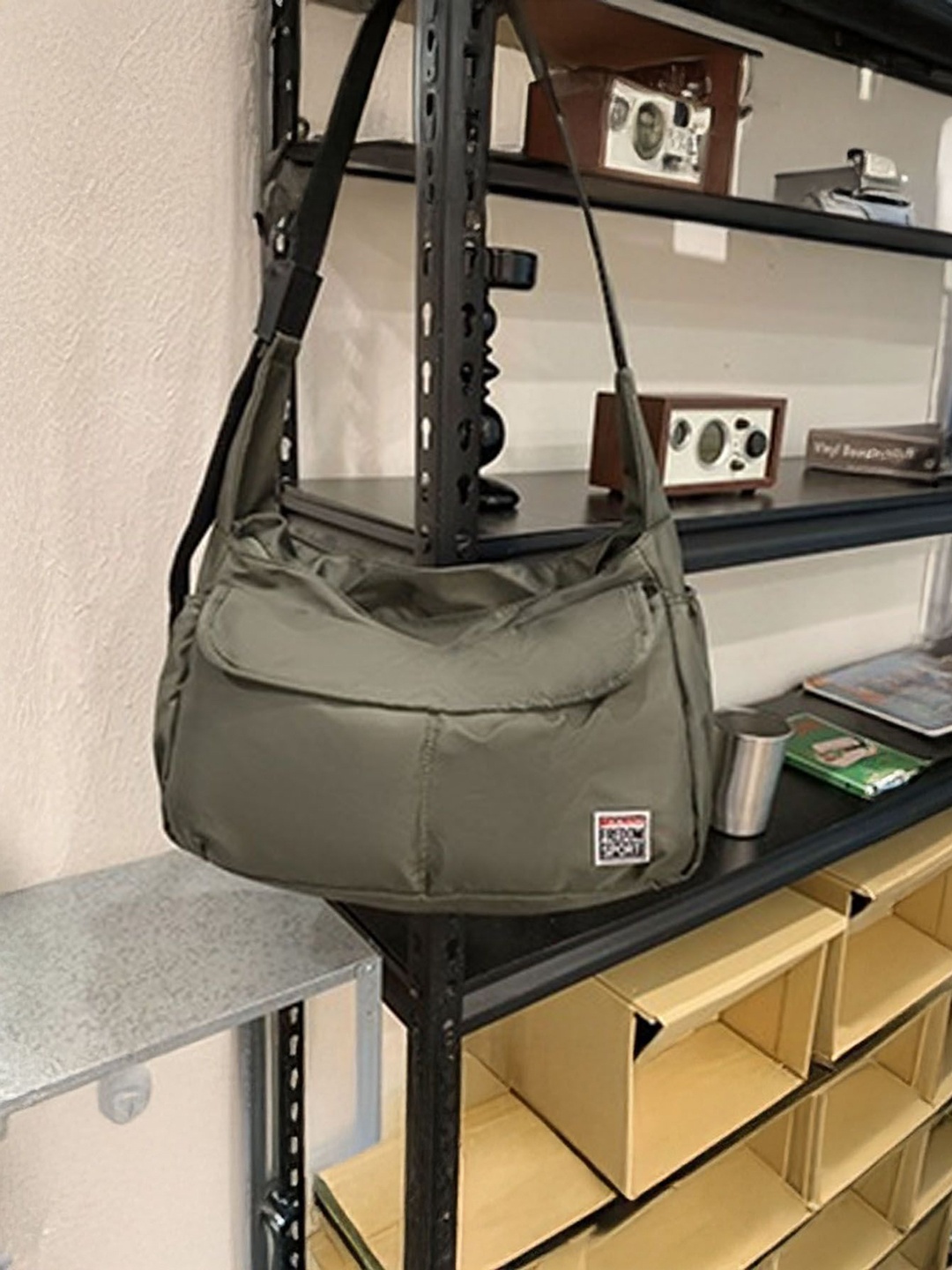 

StyleCast Green Stylish Crossbody Bag