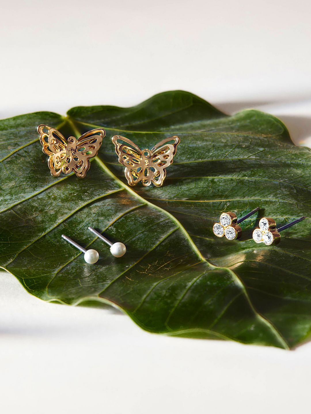

Accessorize Contemporary Studs Earrings, Gold