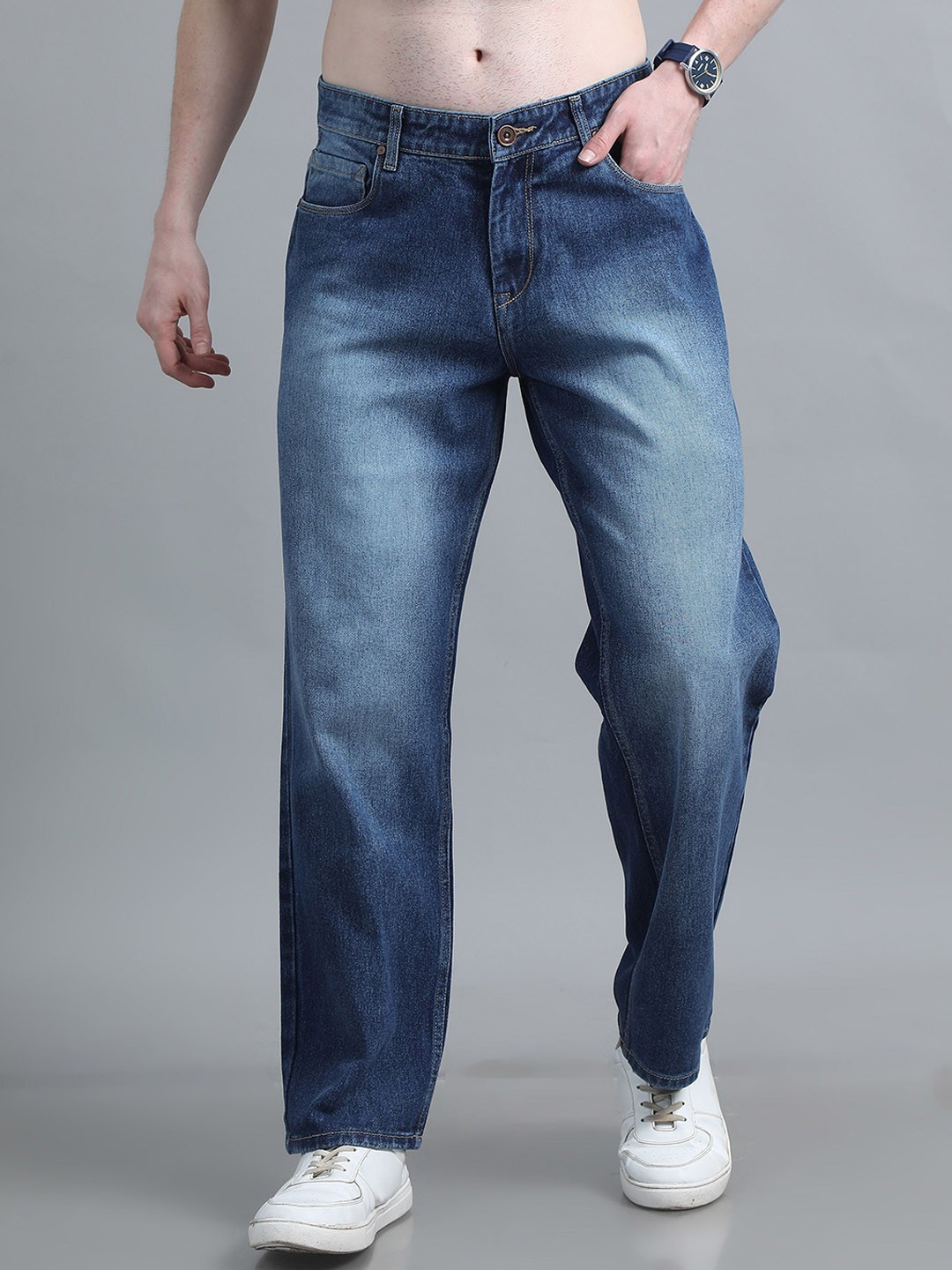 

The Roadster Lifestyle Co Men Pure Cotton Straight Fit Mid-Rise Jeans, Blue