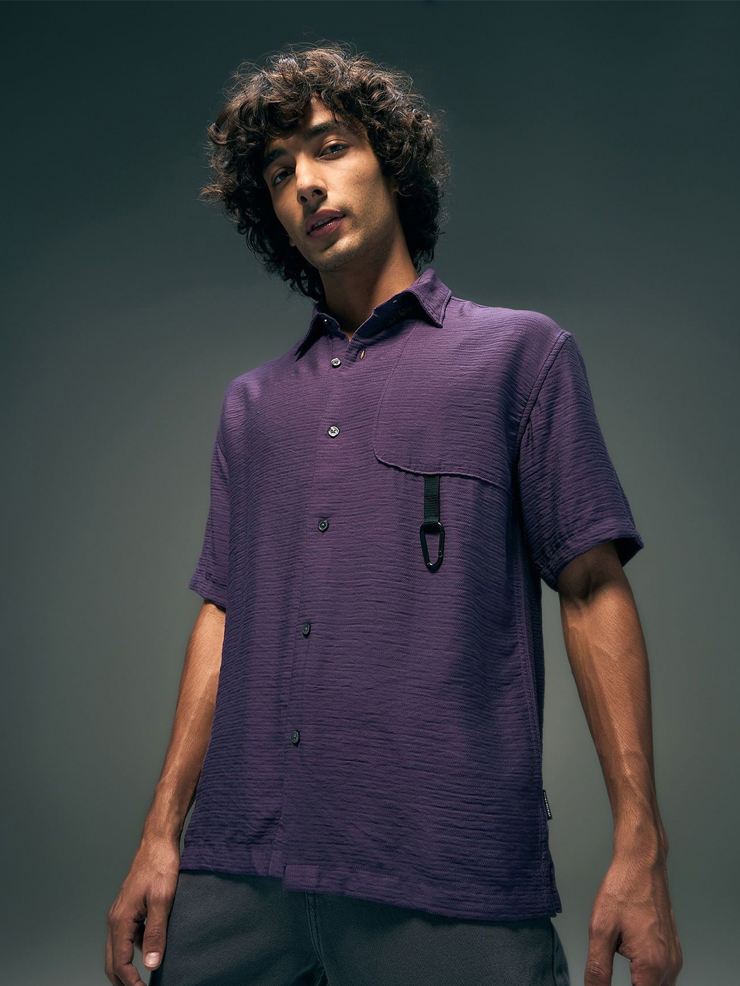 

Flying Machine Self Design Spread Collar Short Sleeves Oversized Fit Shirt, Purple