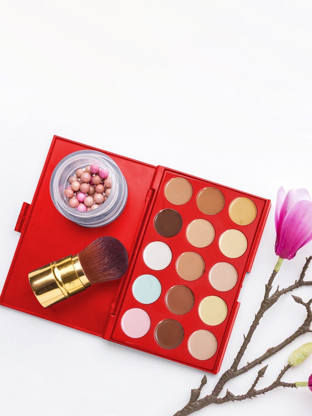 

Adbeni Silky Touch Perfect 15-Color Concealer Palette - 40 g -02, Cream