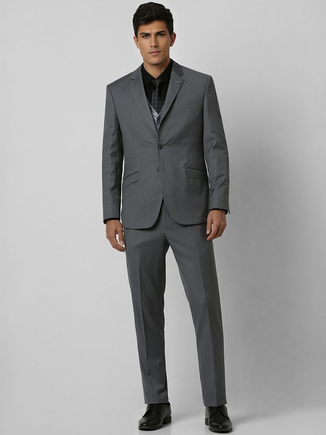 

Van Heusen Men Slim-Fit Single-Breasted Three-Piece Suit, Grey