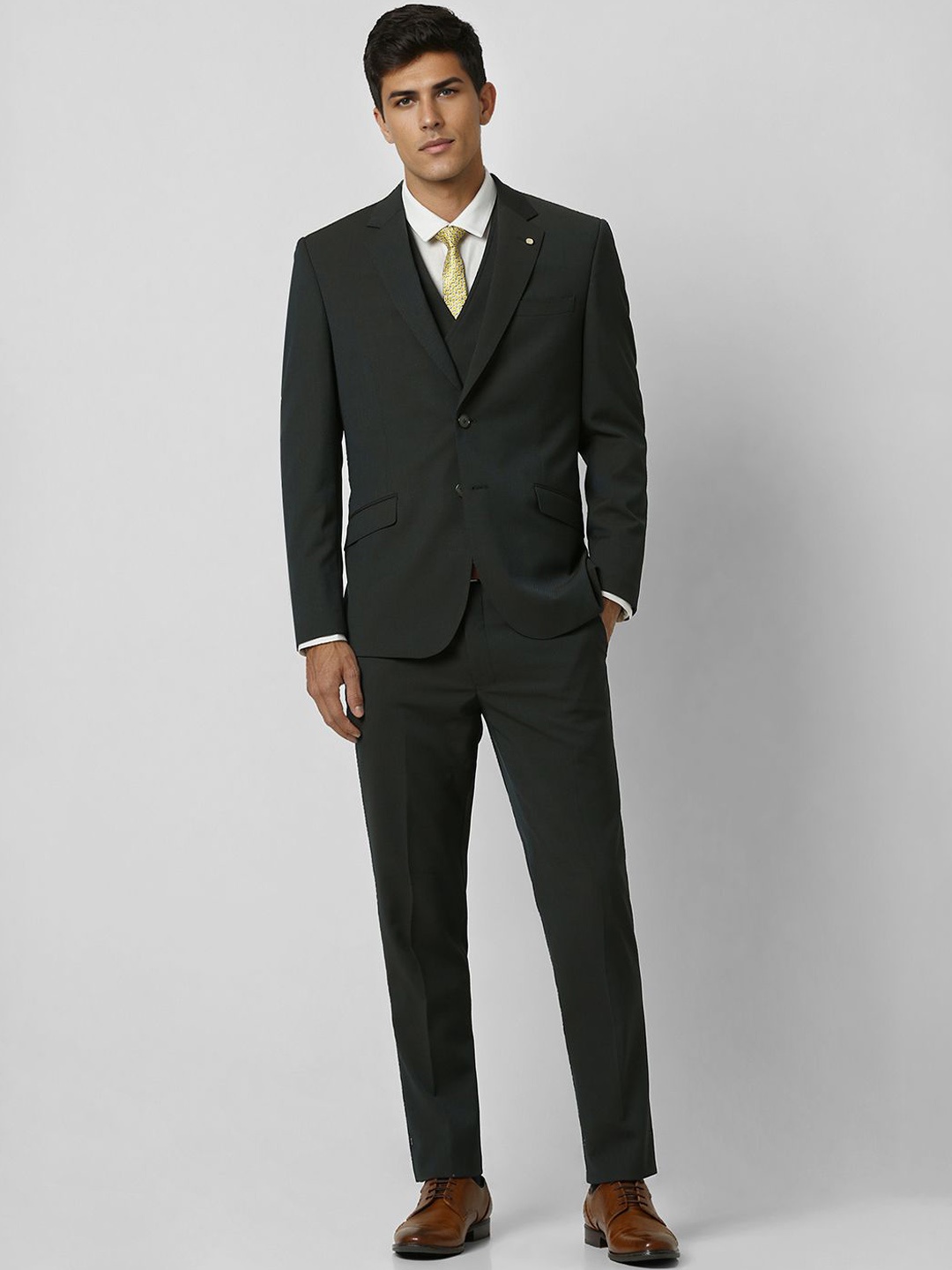 

Van Heusen Men Slim-Fit Single-Breasted Three-Piece Formal Suits, Green