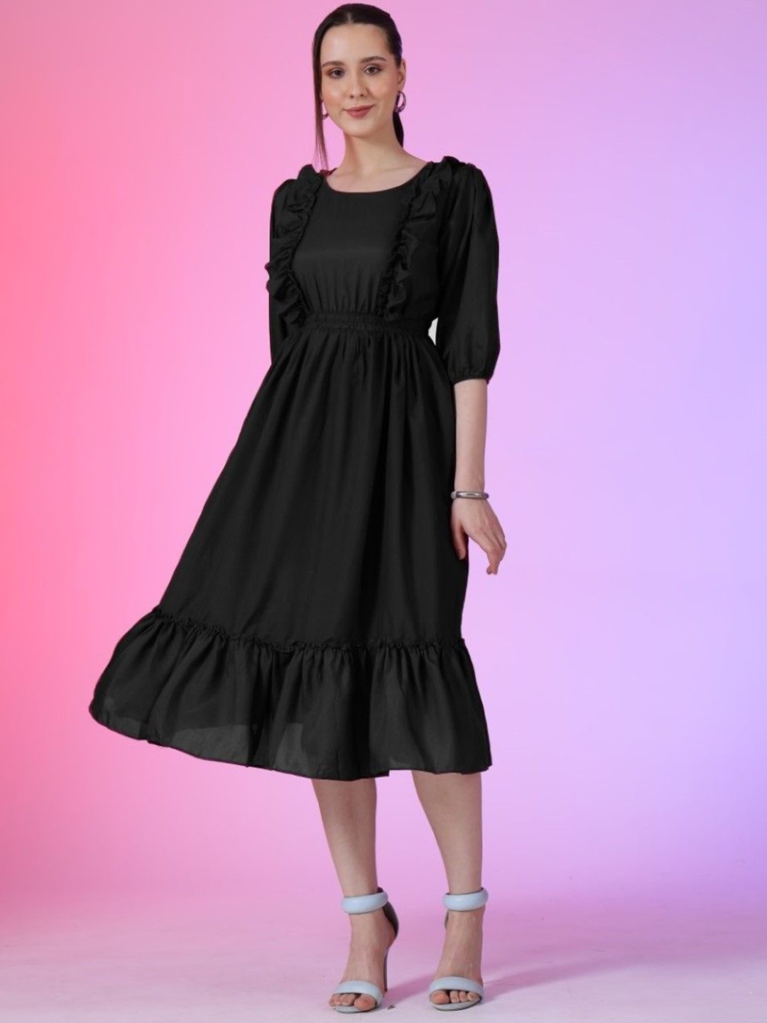 

Raiyani Enterprise Women Round Neck Fit & Flare Dress, Black