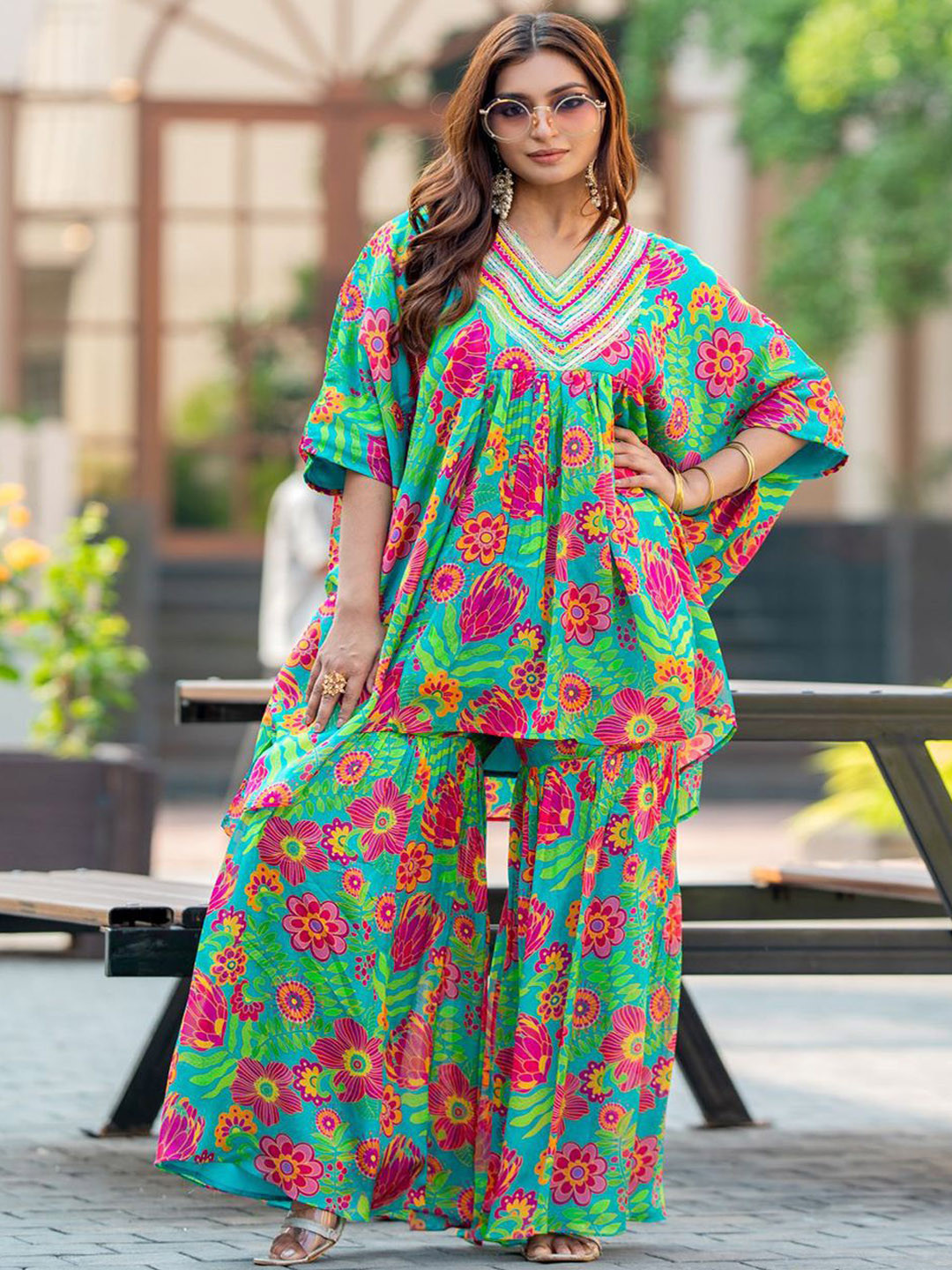 

PIRRA DESIGNS Women Floral Printed Pleated Thread Work Kurta with Sharara, Green