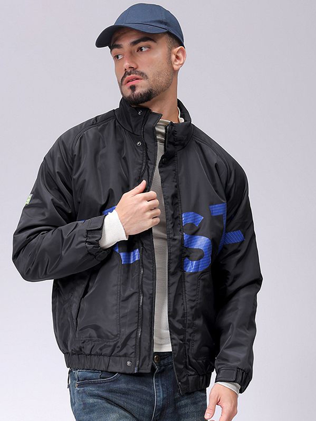 

The Indian Garage Co Men Lightweight Puffer Jacket with Patchwork, Black