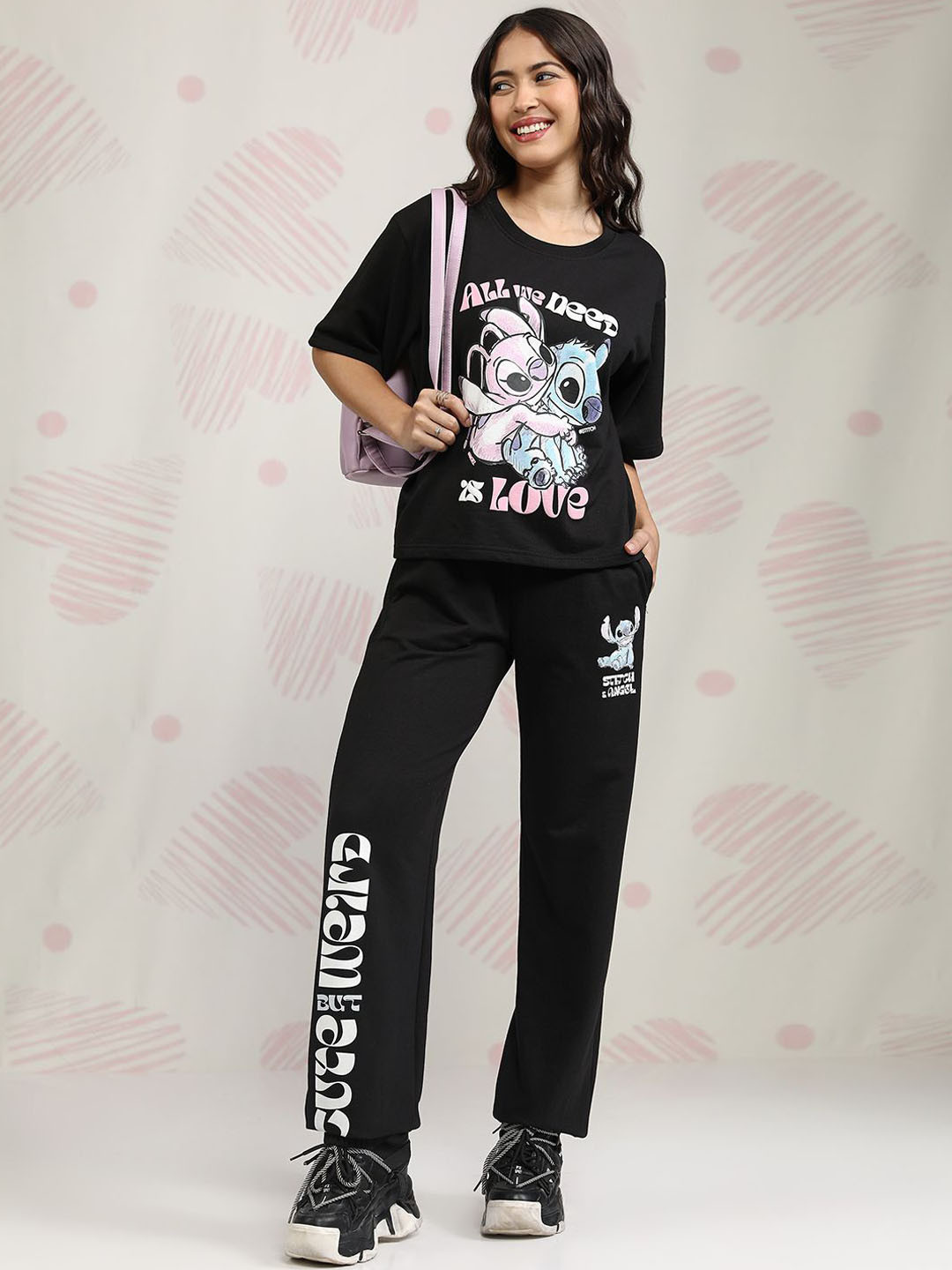 

Nova By Tokyo Talkies Printed Crop T Shirt & Joggers Co Ords, Black