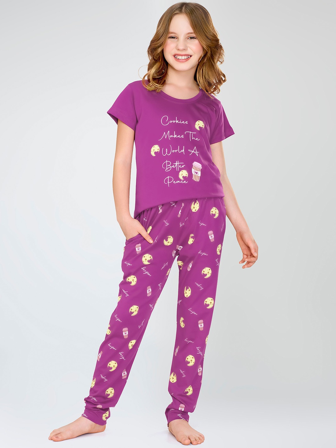

Zeyo Girls Printed Pure Cotton Night suit, Purple