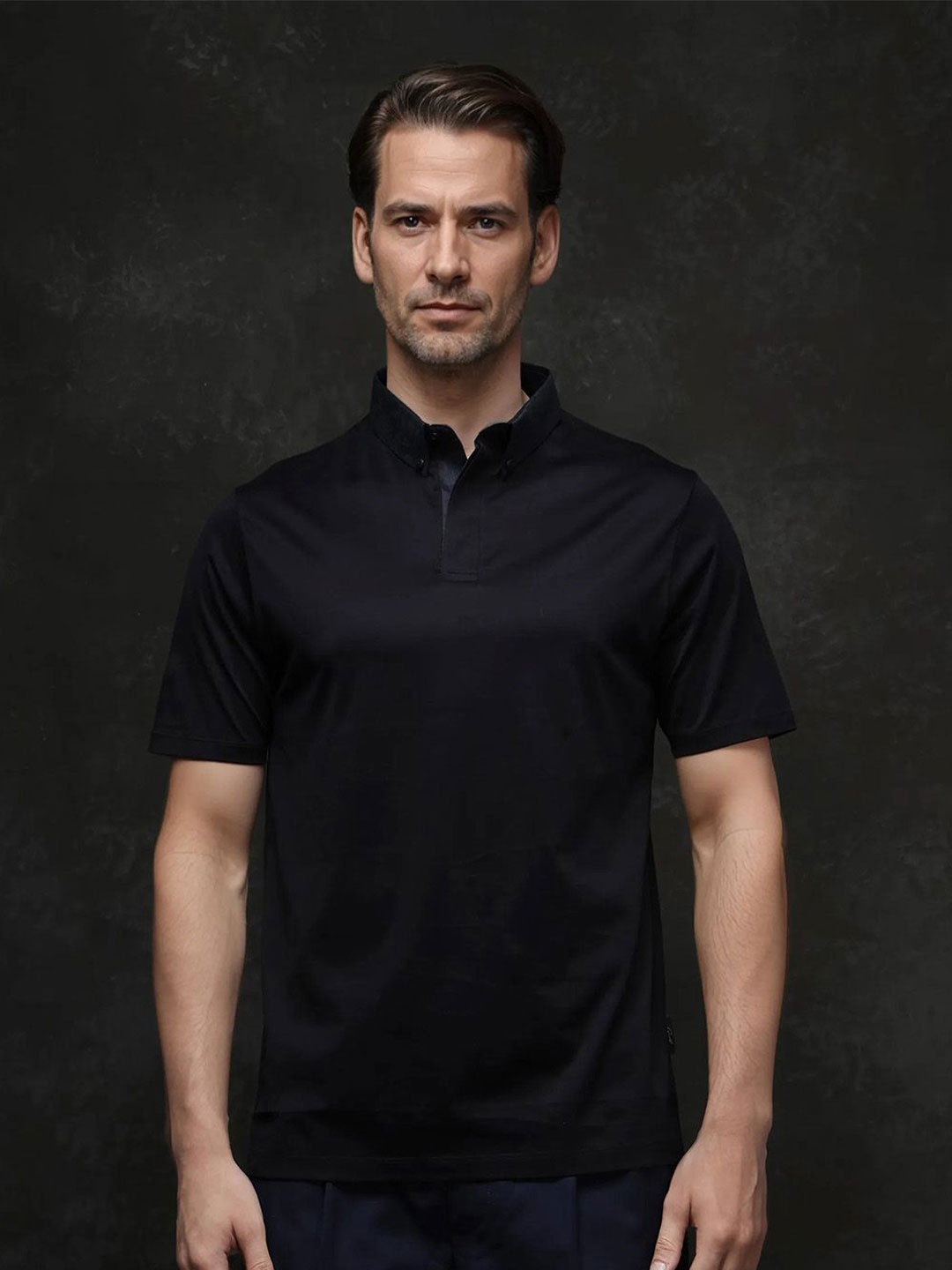 

RARE RABBIT Men Solid Clarence-1 Cotton T-shirt, Black