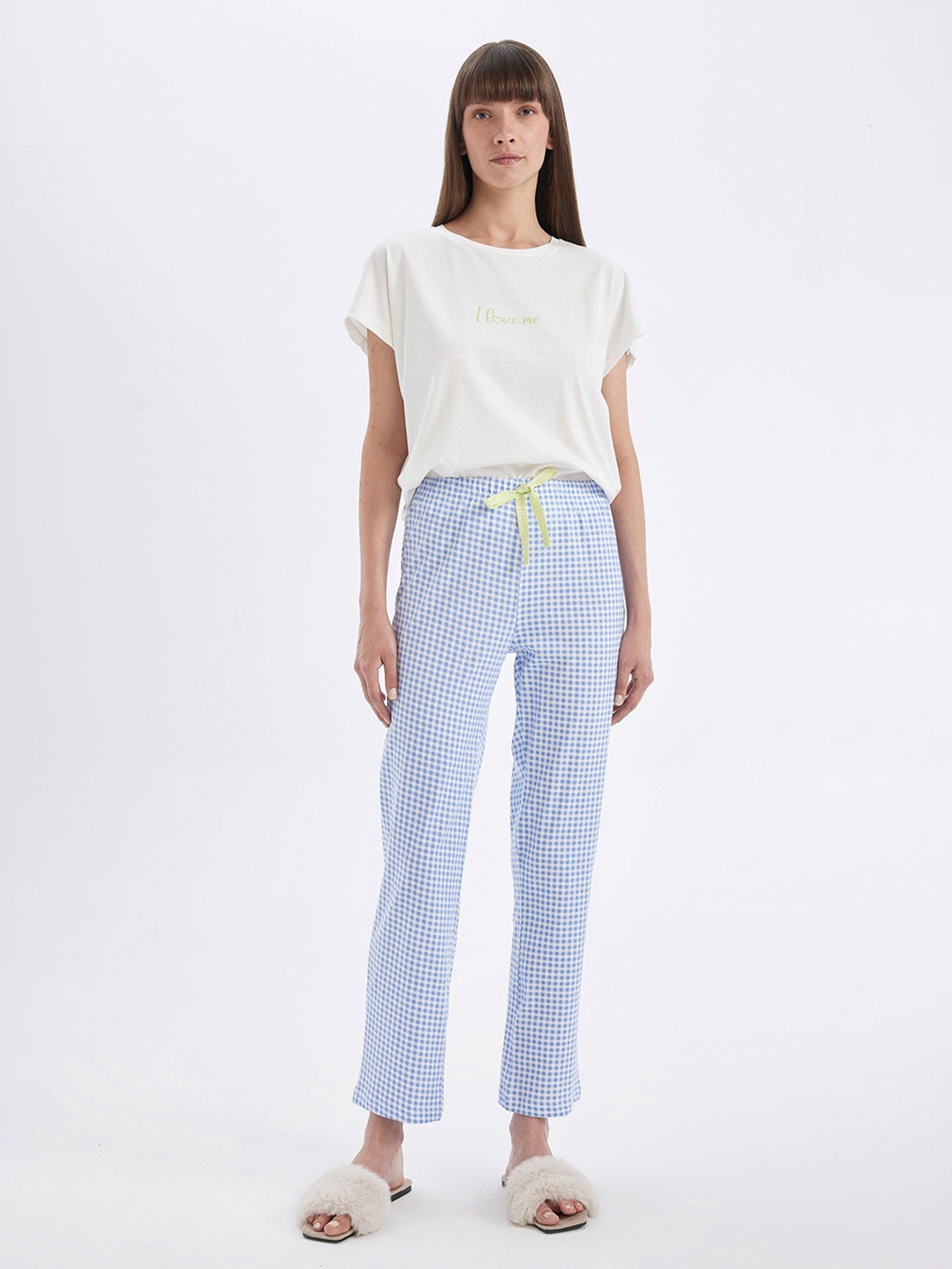 

DeFacto T-Shirt & Trousers Night Suits, White