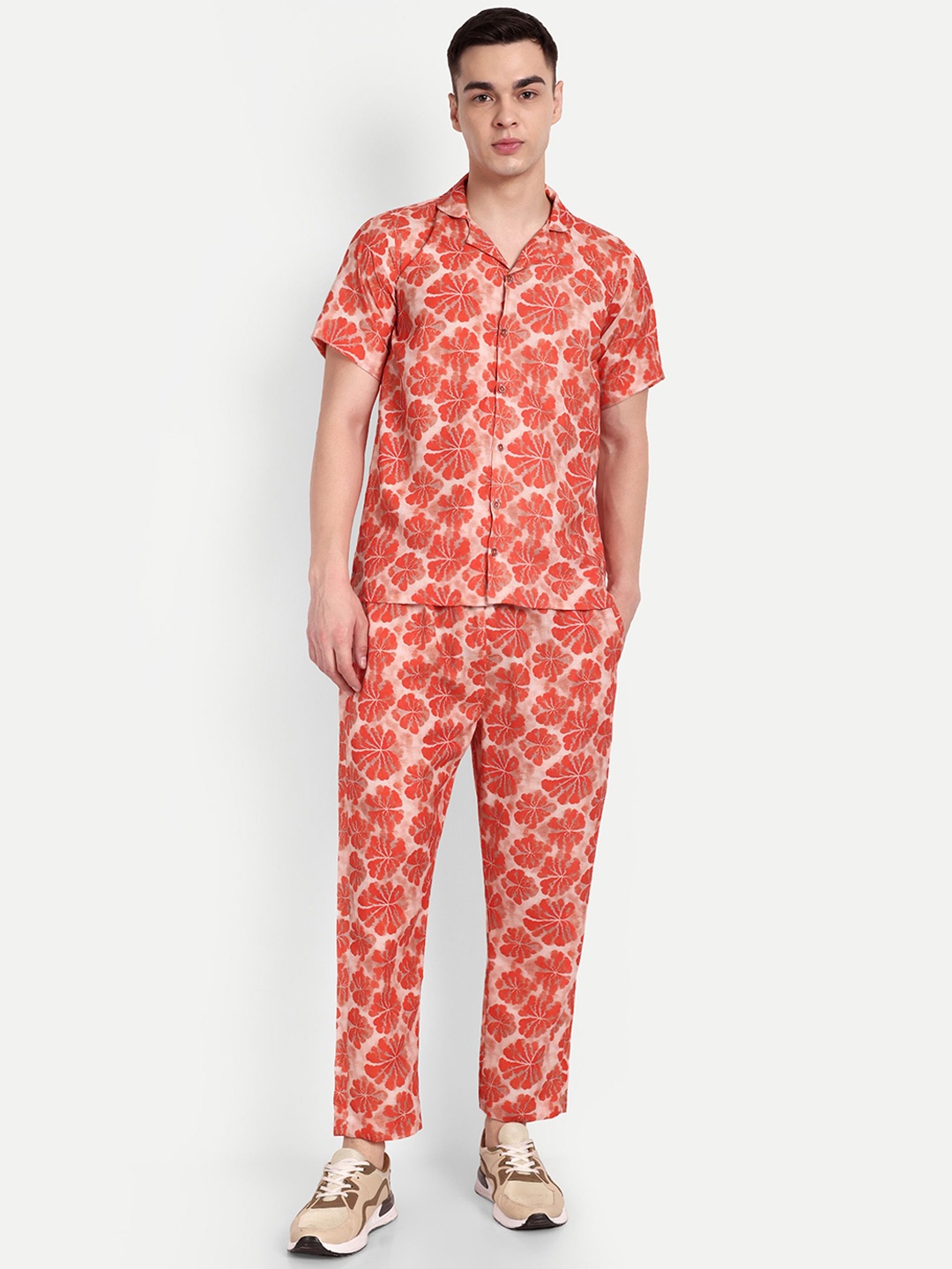

TILISM Men Printed Short Sleeves Shirt & Trousers, Orange