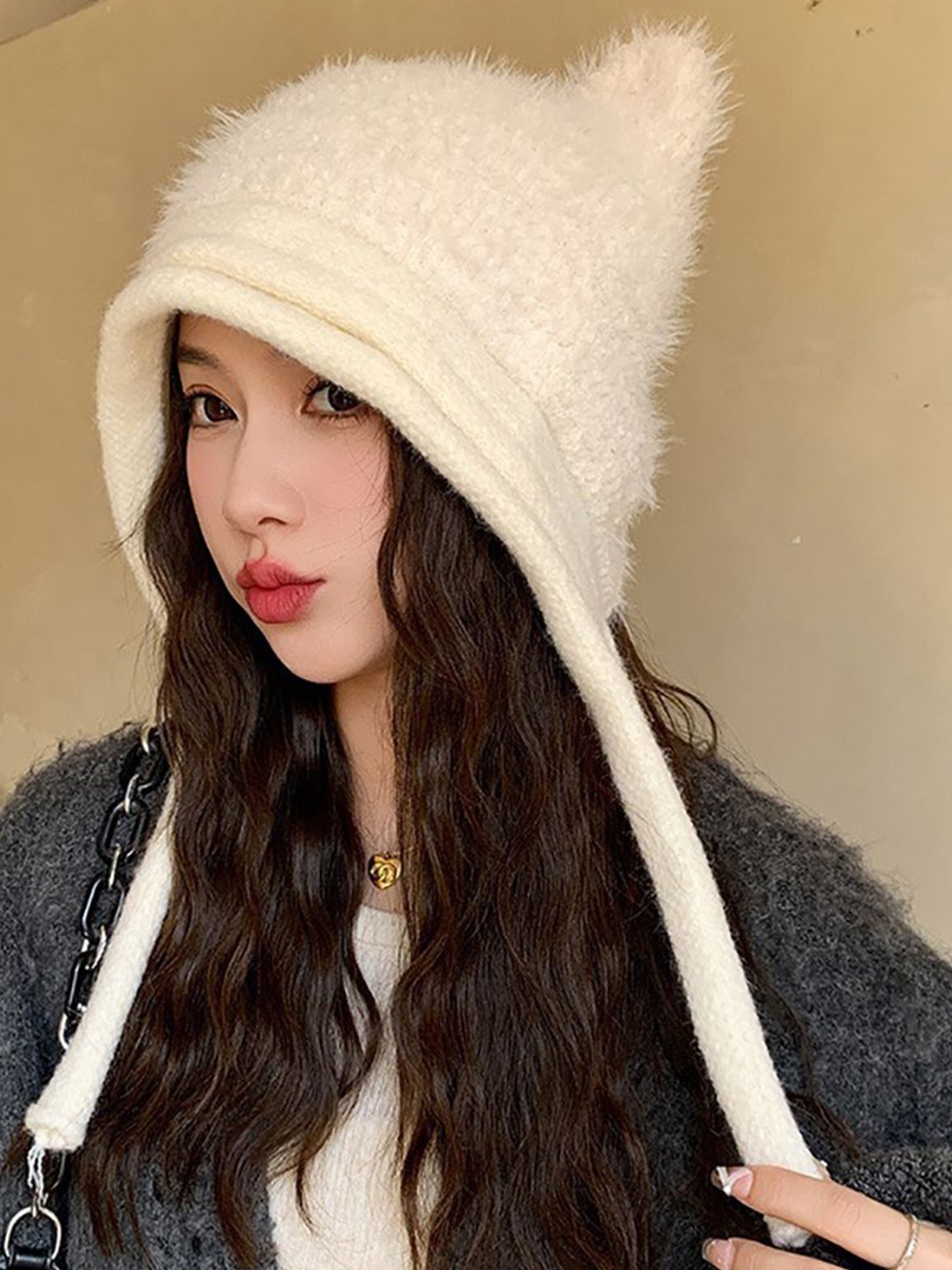 

StyleCast x Revolte Women Self Design Beanie, White