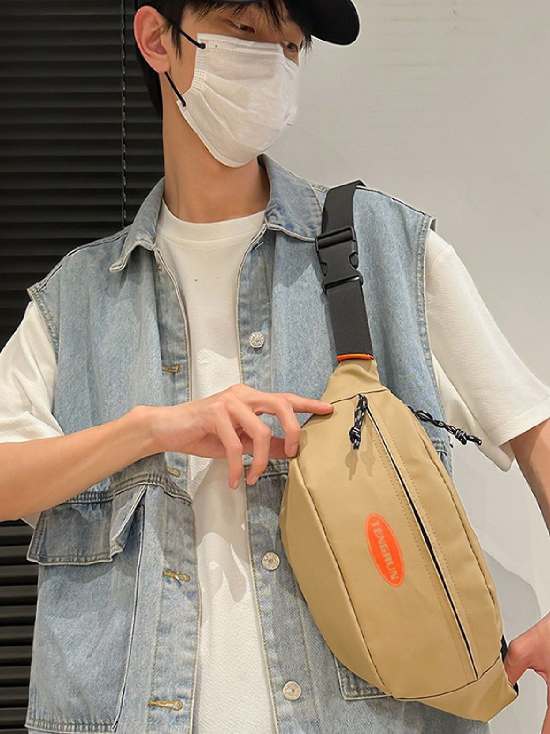 

StyleCast Checked Fanny Pack, Na