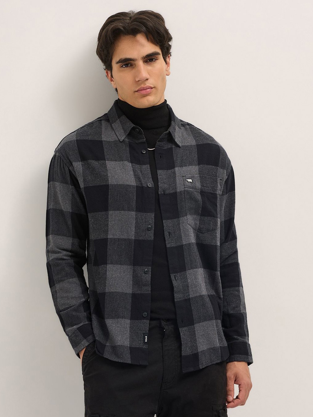 

THE BEAR HOUSE Men Tartan Checks Opaque Checked Casual Shirt, Black