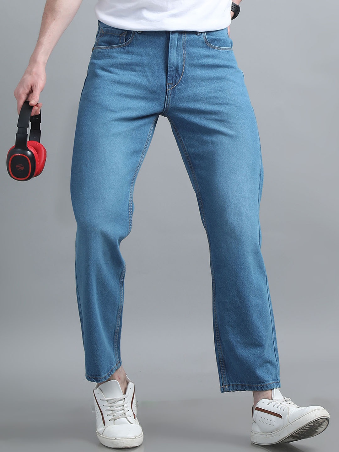 

The Roadster Lifestyle Co Relaxed Fit Mid-Rise Pure Cotton Jeans, Blue