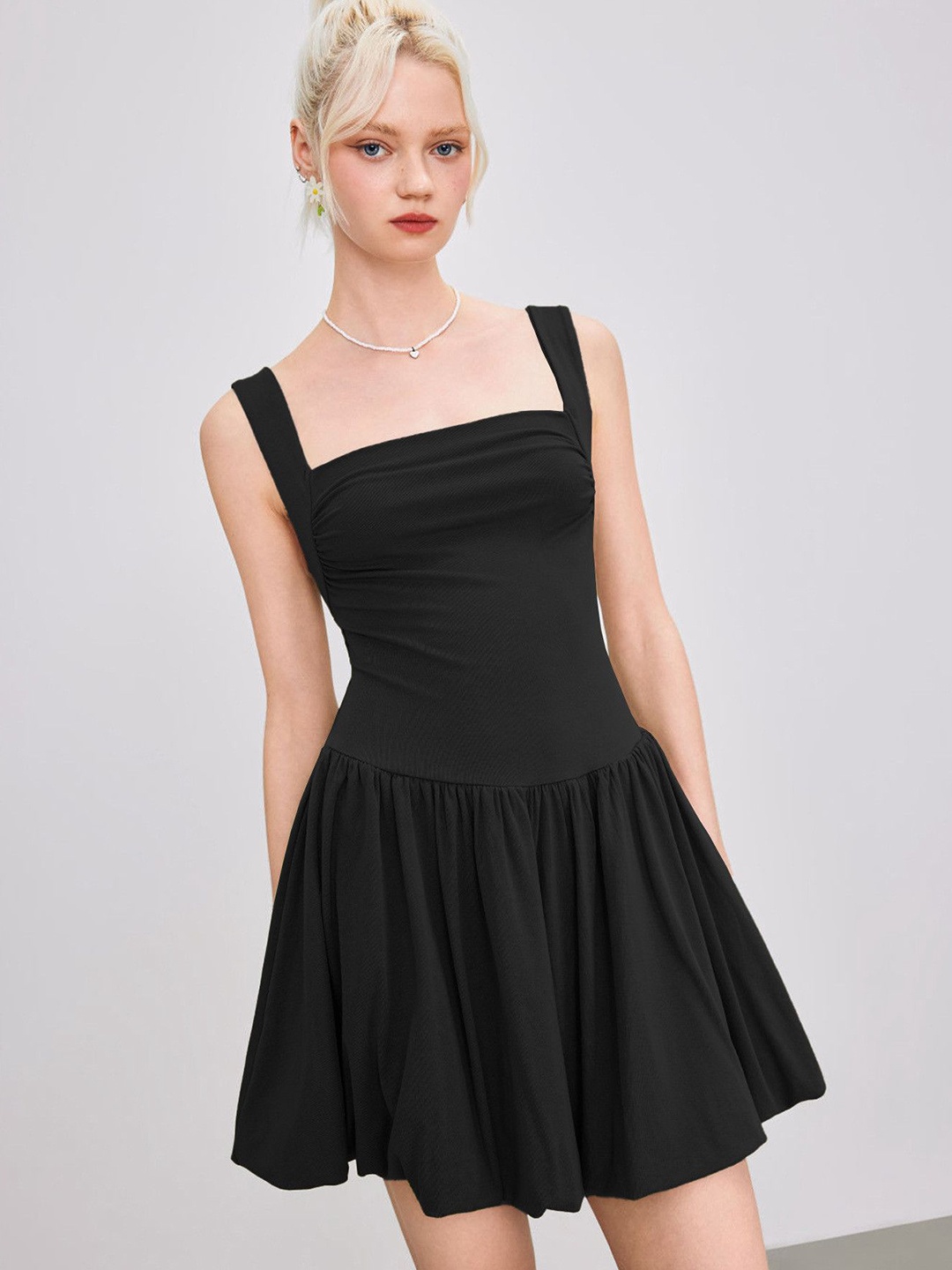 

DressBerry Women Sleeveless Drop-Waist Mini Dress, Black