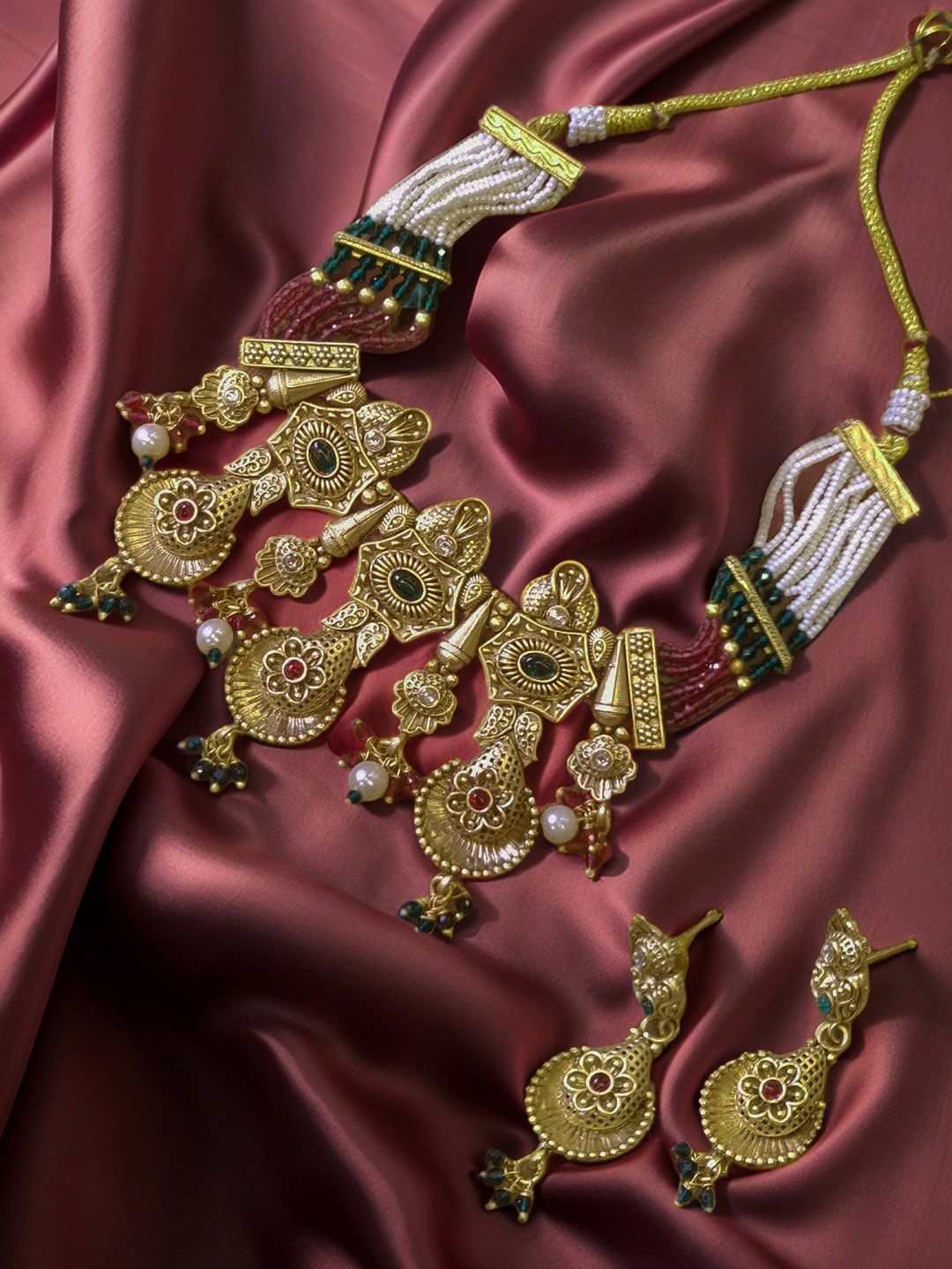 

Kalakrith Milano Stones-Studded & Beaded Jewellery Set, Gold